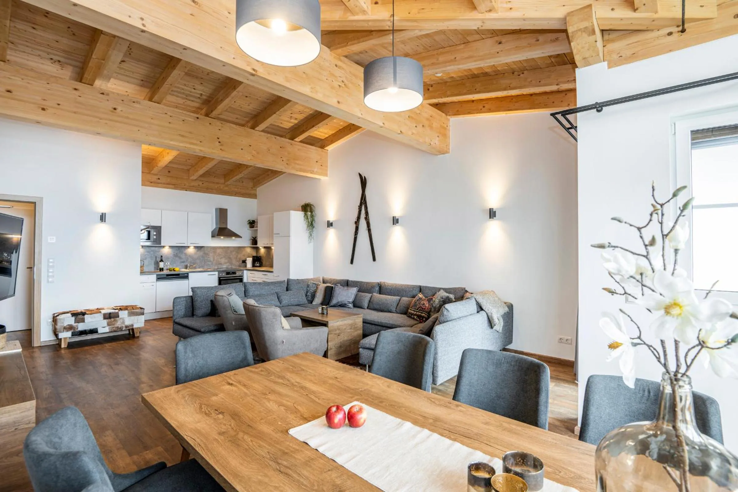 Living room in AlpenParks Hotel & Apartment Alpendorf