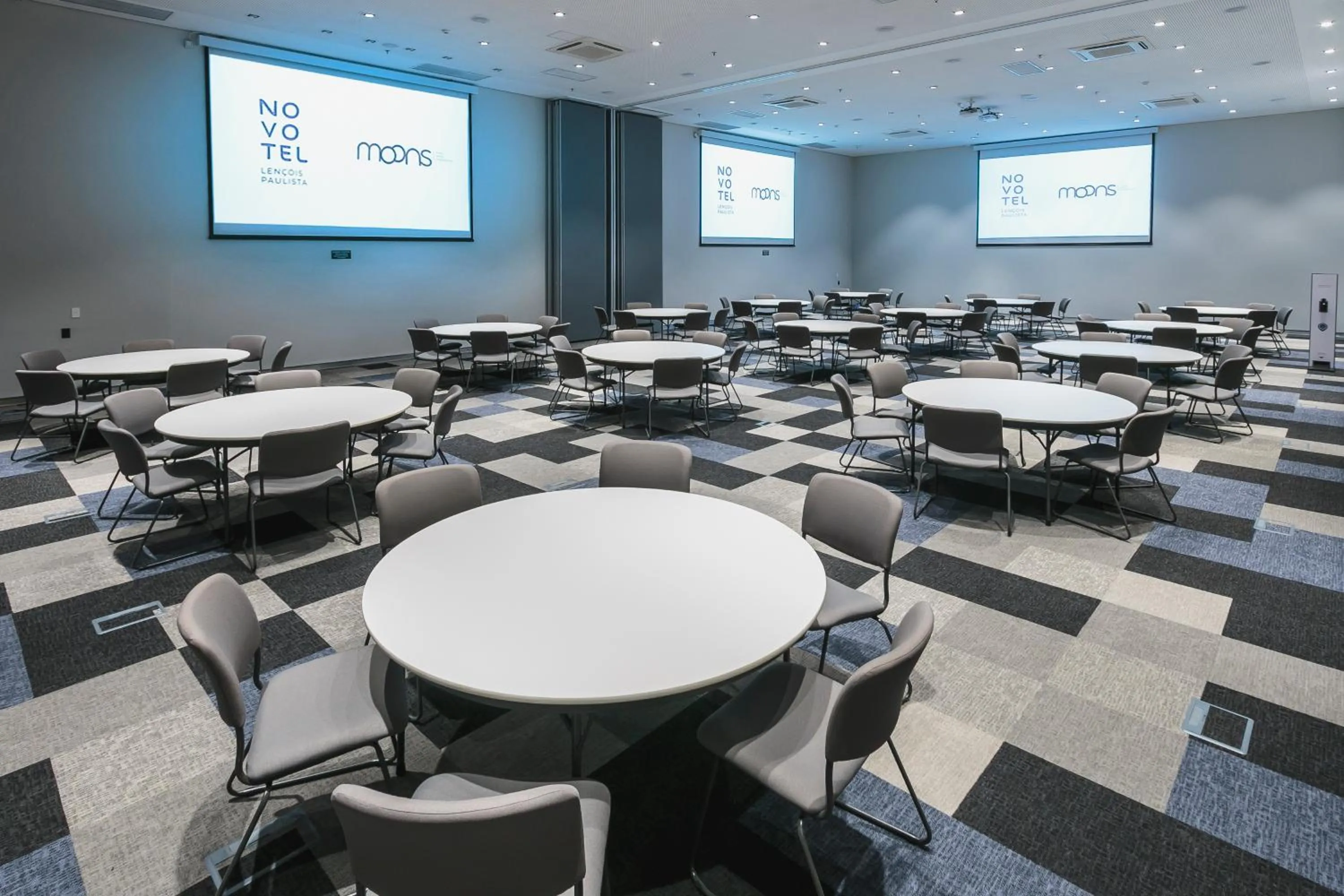 Banquet/Function facilities in Novotel Lencois Paulista