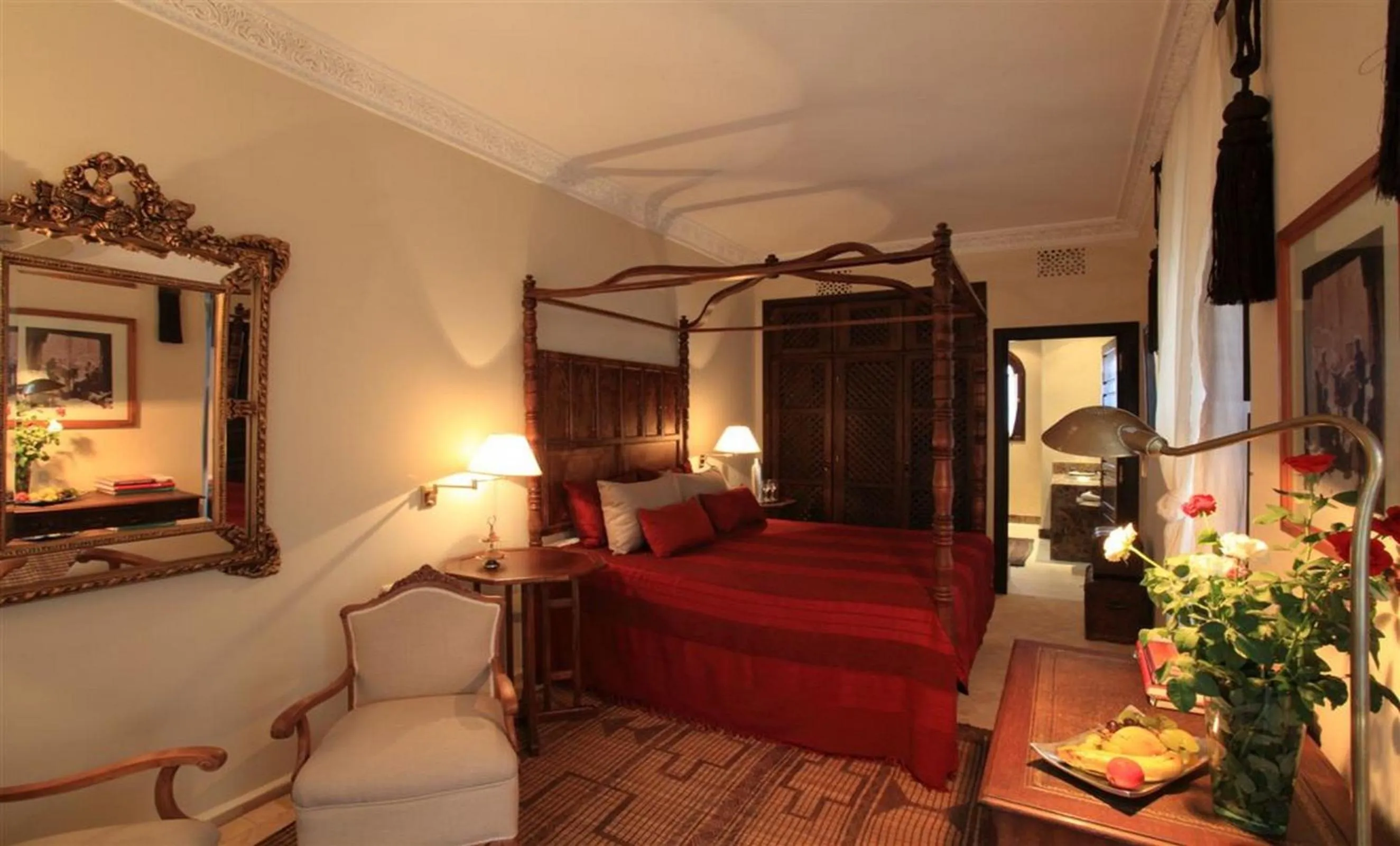 Bedroom in Palais Khum