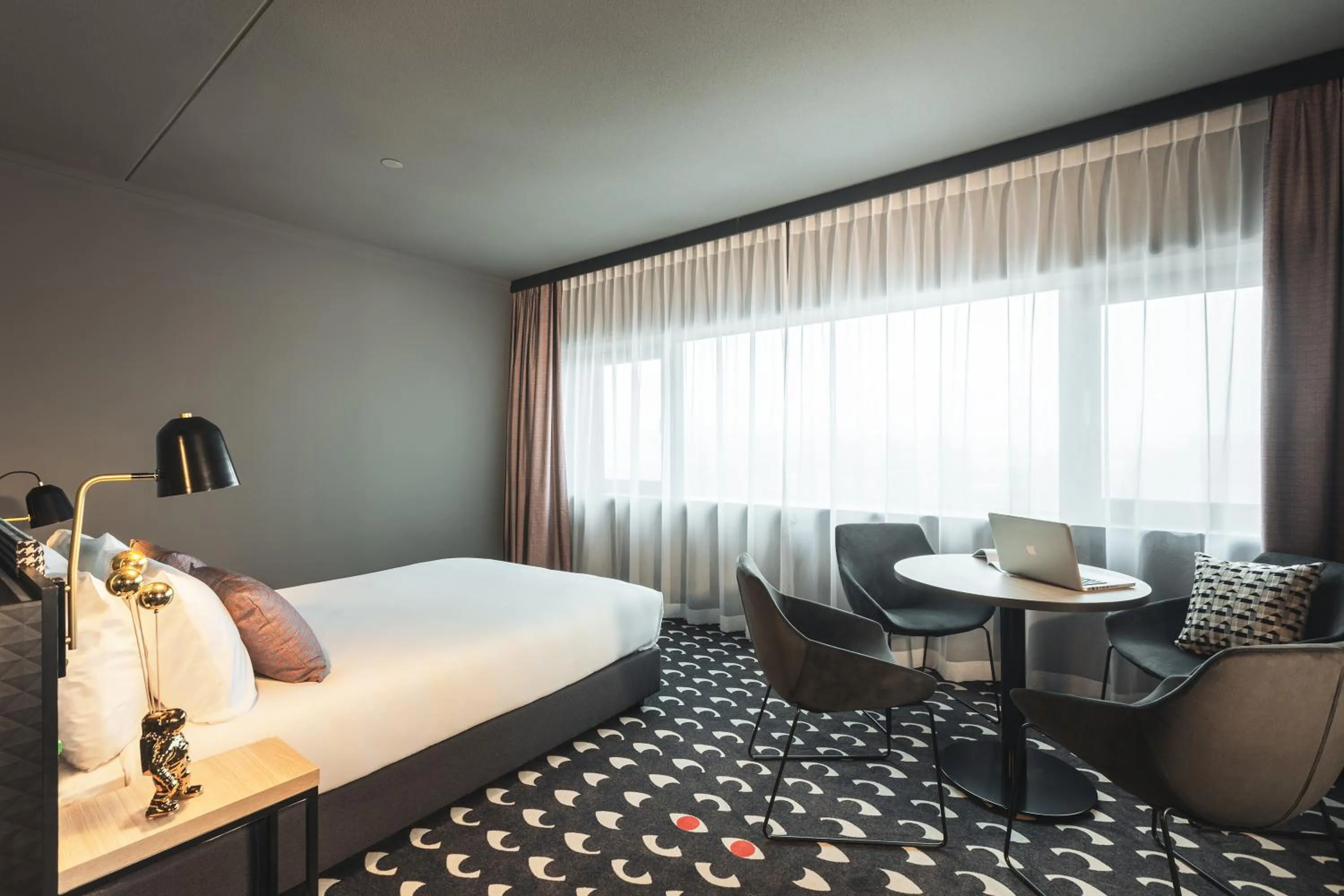 Photo of the whole room, Bed in ibis Styles Arnhem Centre