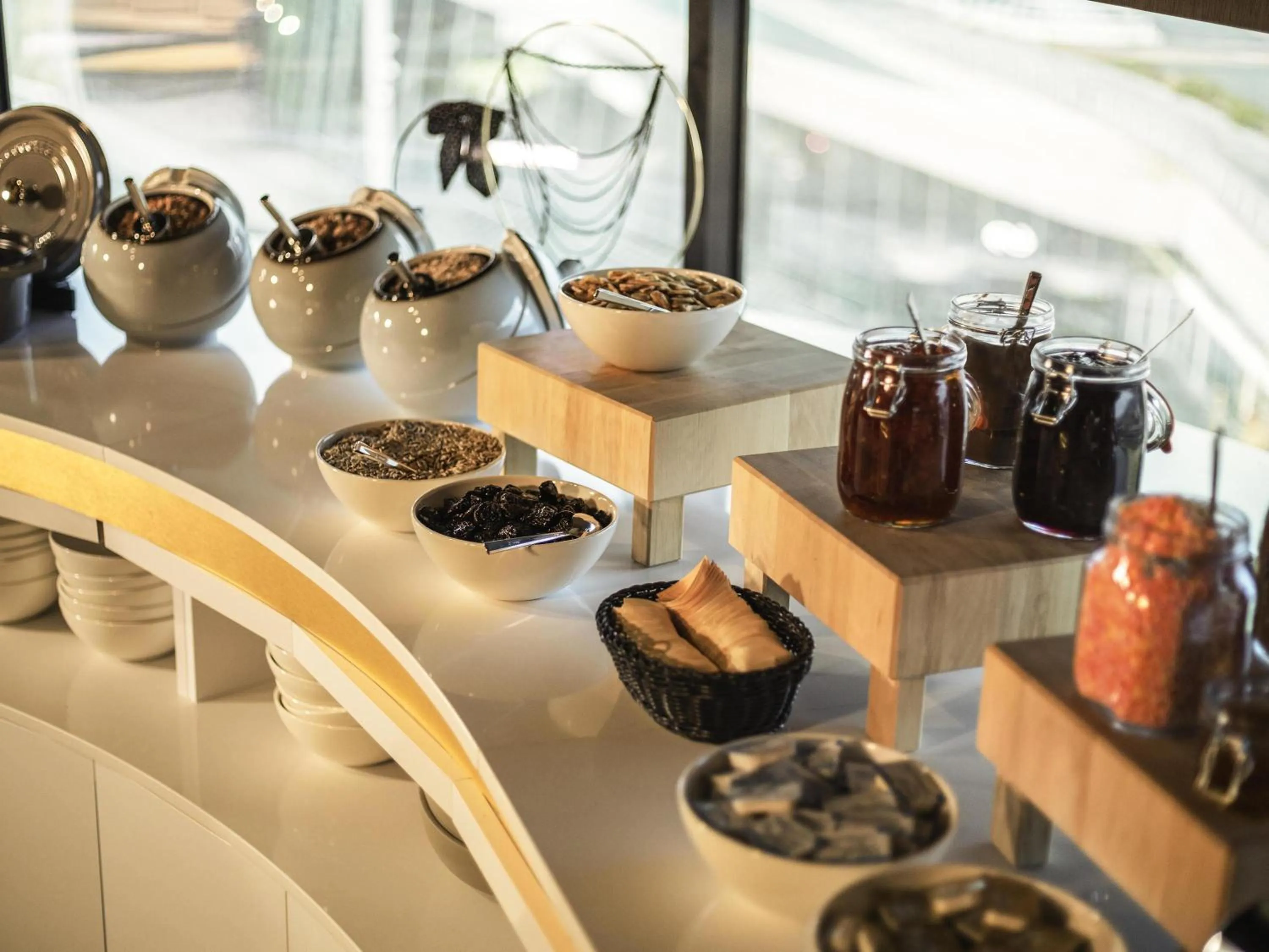 Breakfast in ibis Styles Arnhem Centre