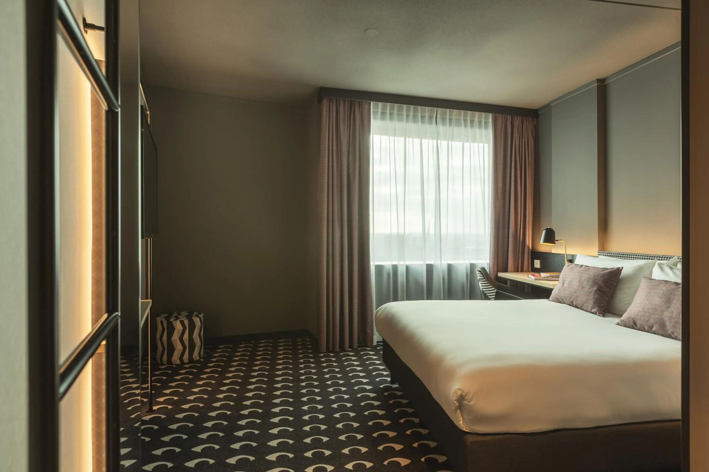 Photo of the whole room, Bed in ibis Styles Arnhem Centre