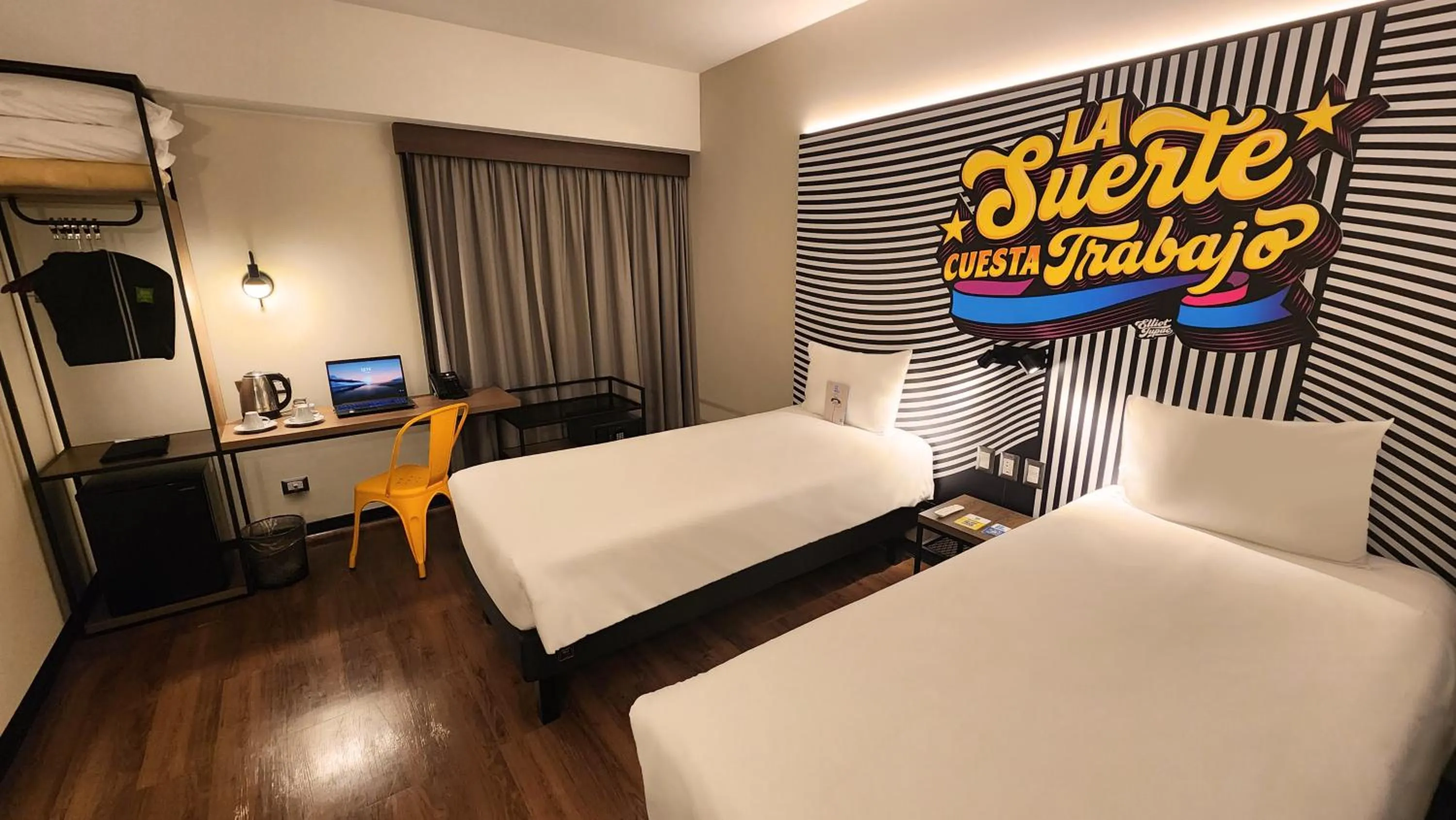 Bed in ibis styles Lima San Isidro