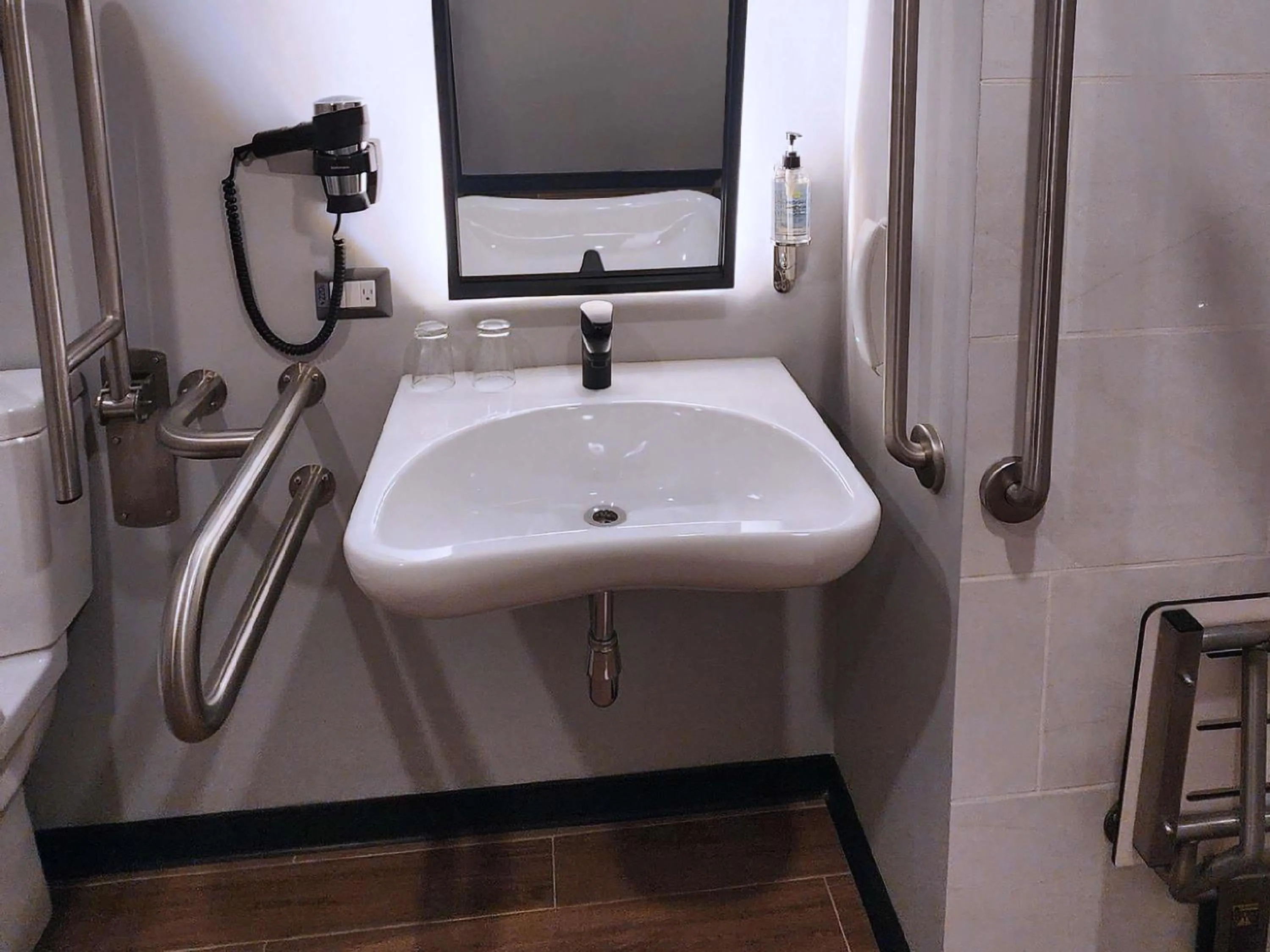 Bedroom in ibis styles Lima San Isidro