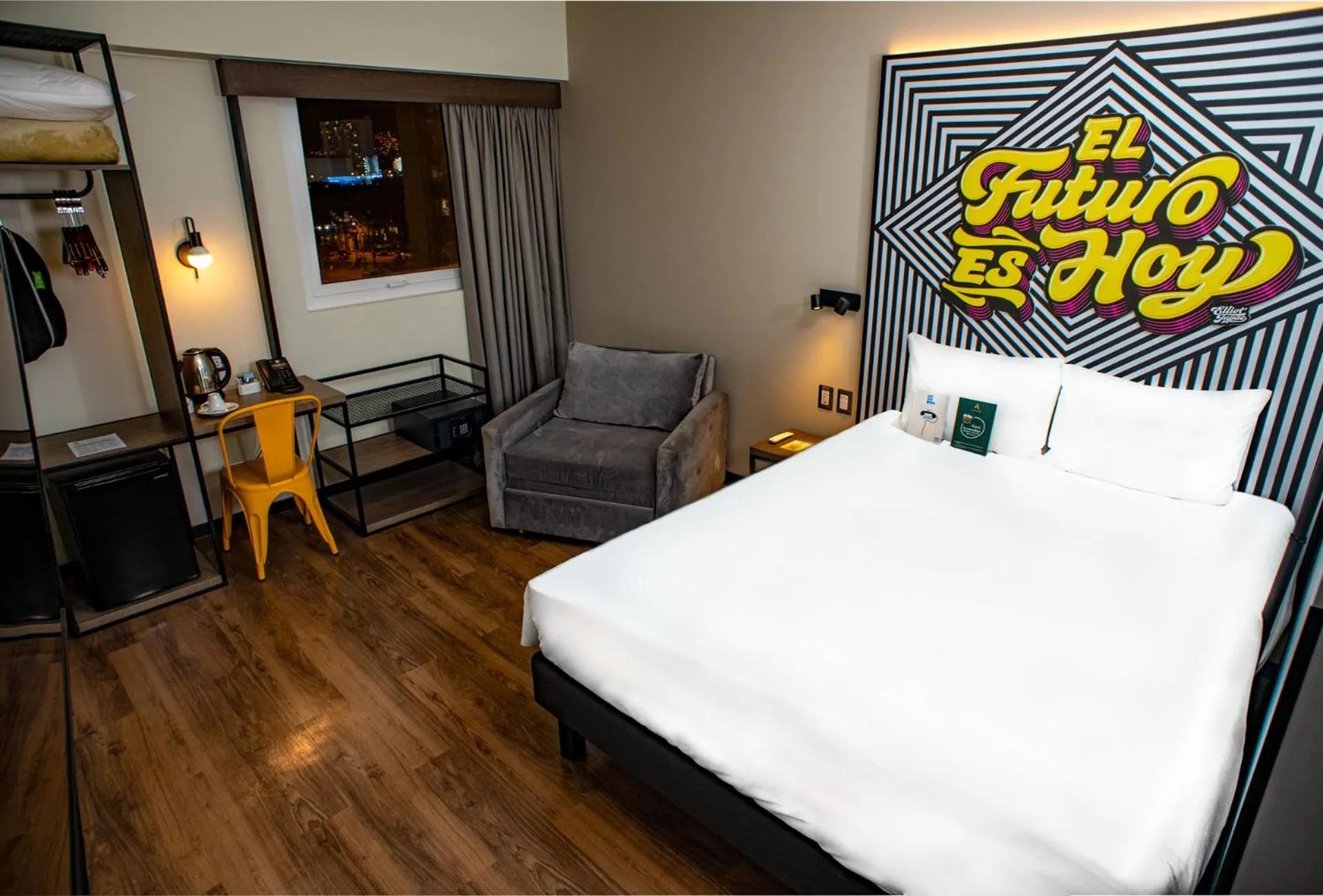 Bed in ibis styles Lima San Isidro