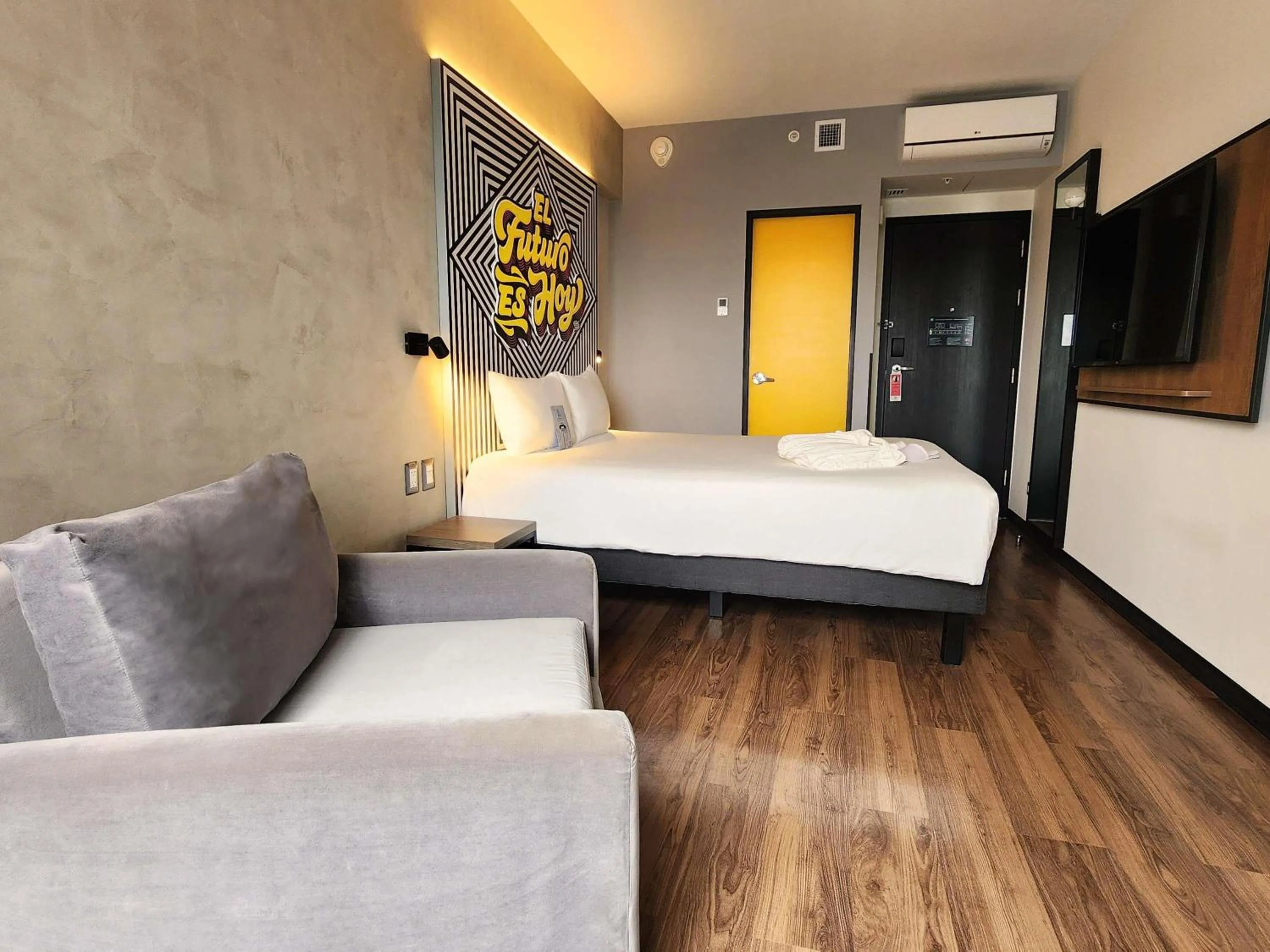 Bedroom, Bed in ibis styles Lima San Isidro