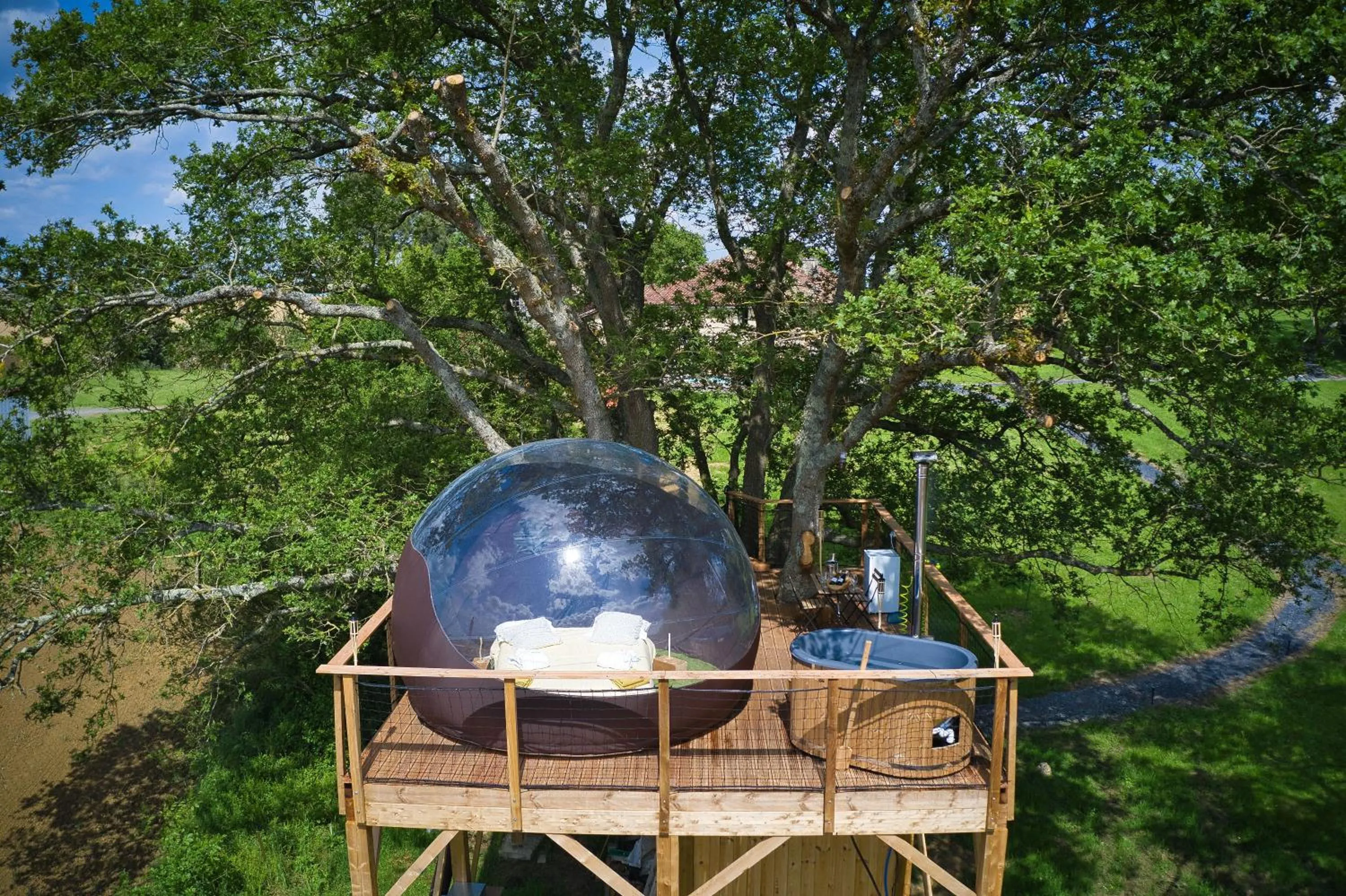 Superior Chalet in les bulles perchées de lartigue
