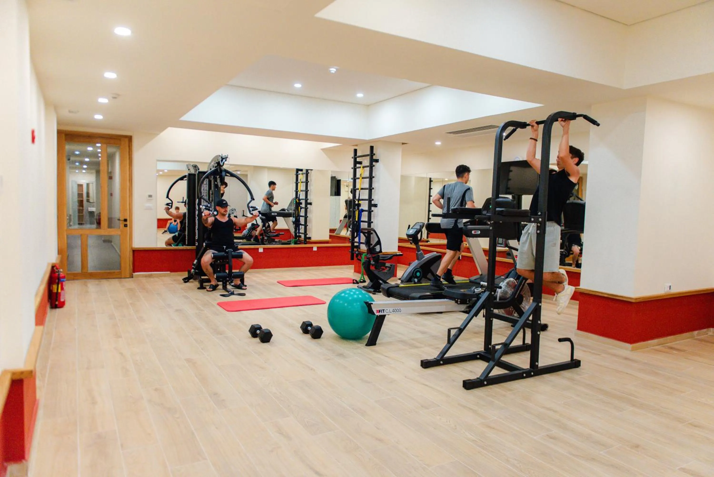 Fitness centre/facilities in Relax Hotel