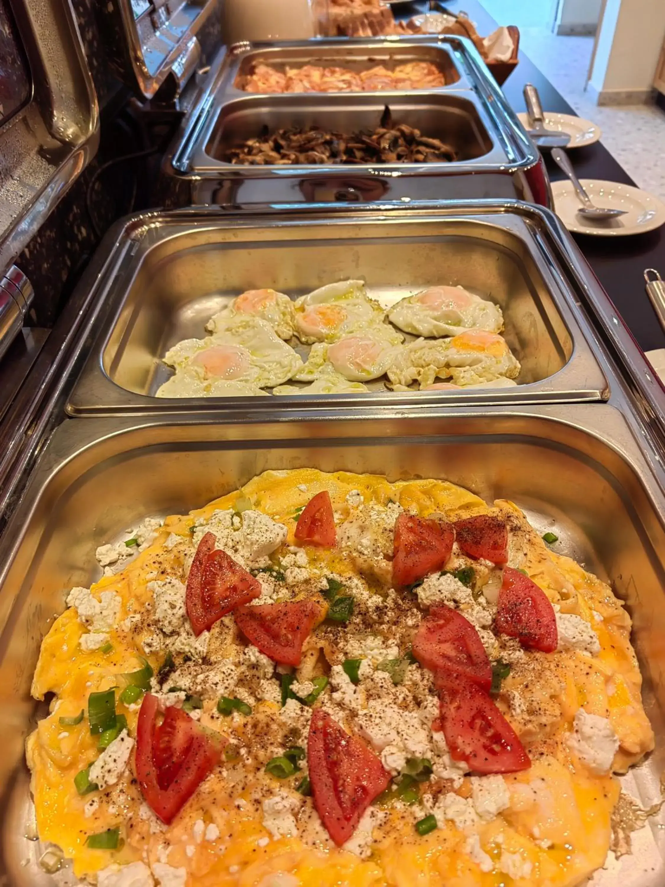 Food and drinks in Relax Hotel Food and drinks in Relax Hotel