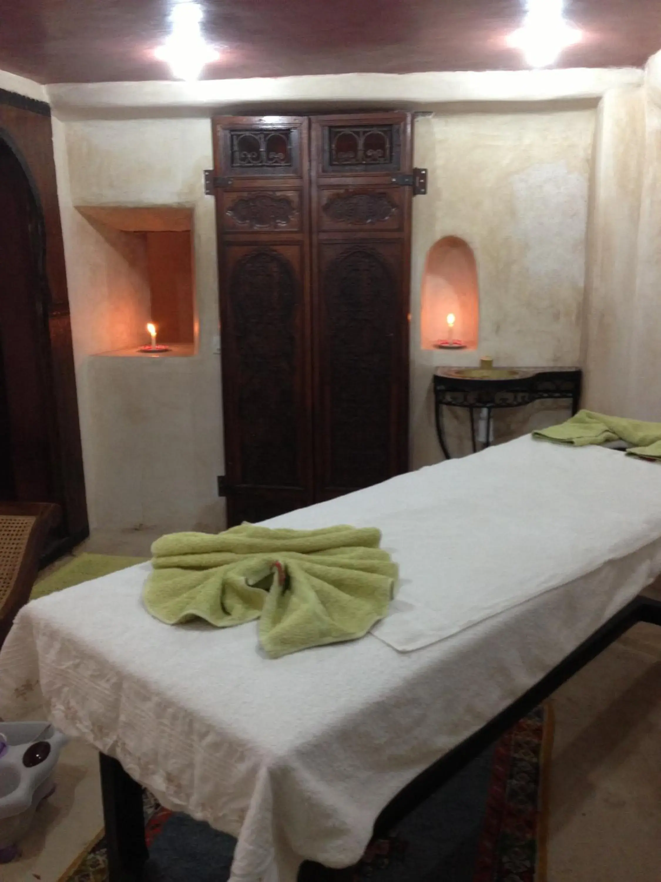 Spa and wellness centre/facilities in Riad Ben Youssef Spa and wellness centre/facilities in Riad Ben Youssef