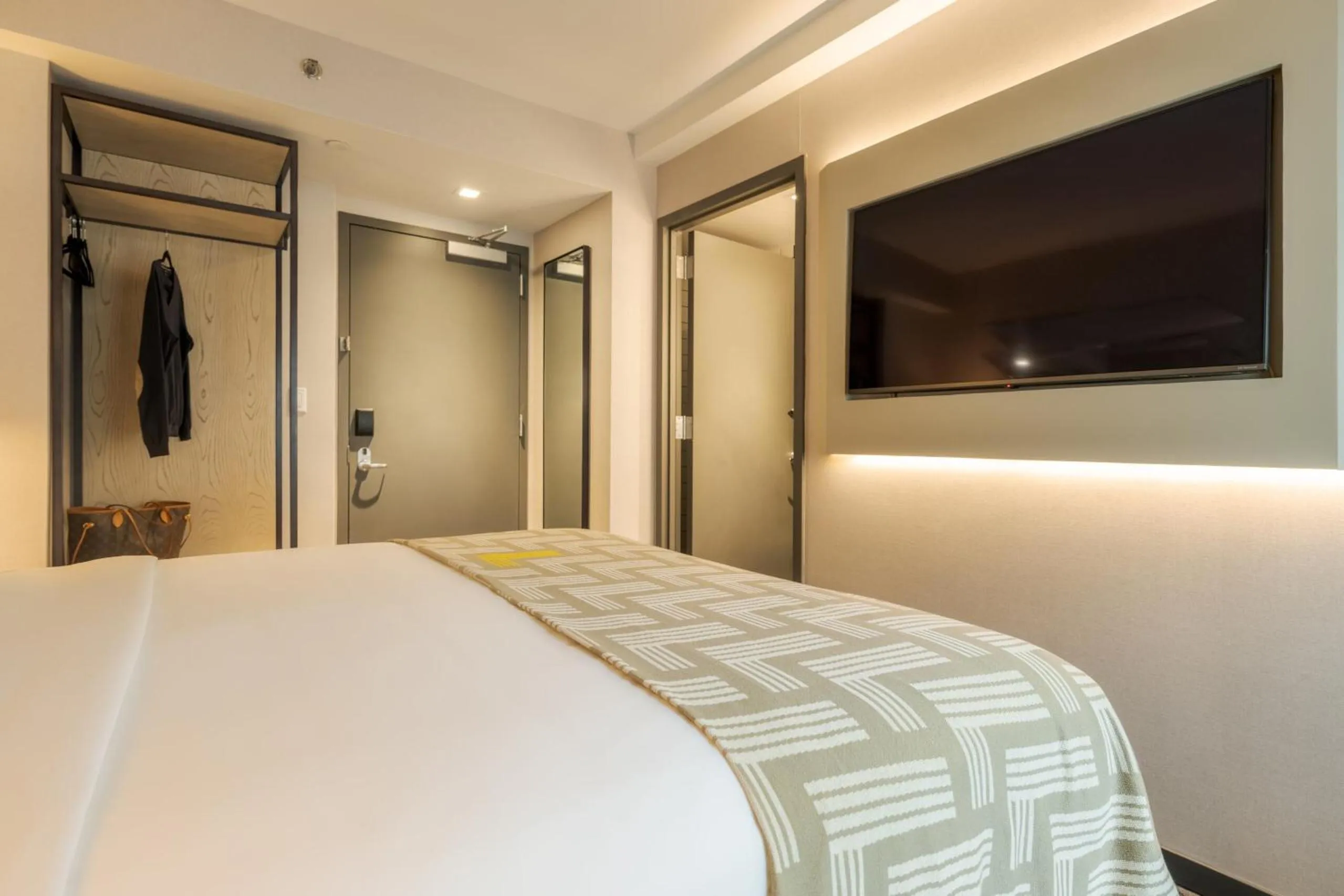 Decorative detail, Bed in Pestana CR7 Times Square