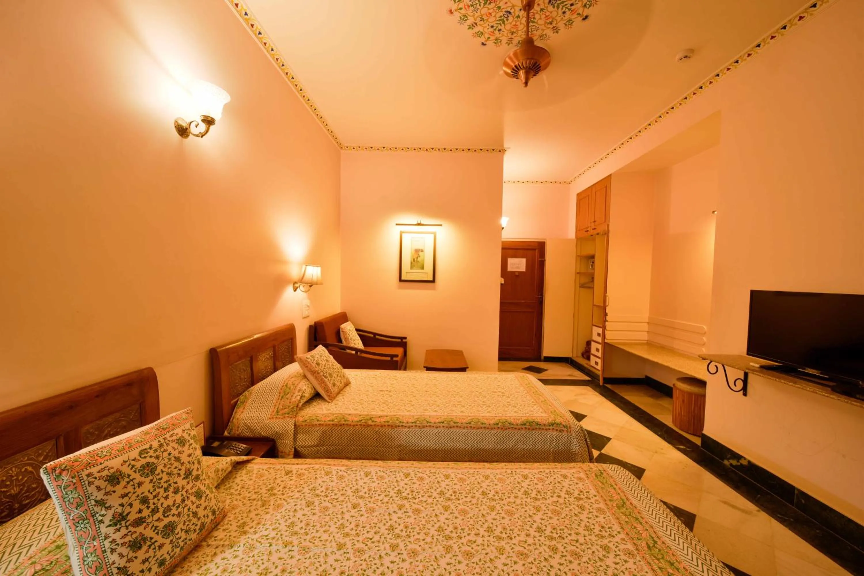 Photo of the whole room, Bed in Hotel Arya Niwas