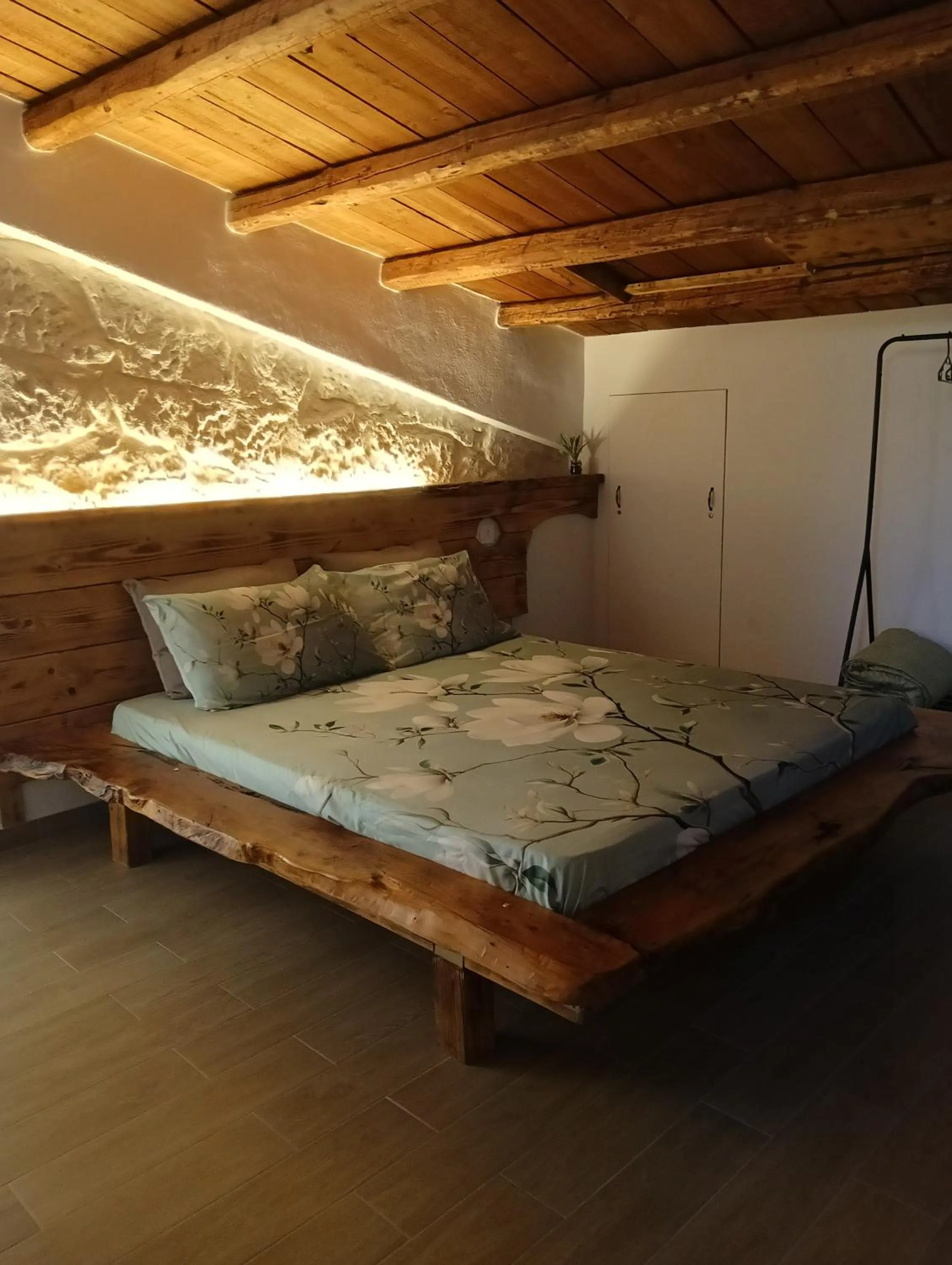 Bed in Piccola Azzurra Branch