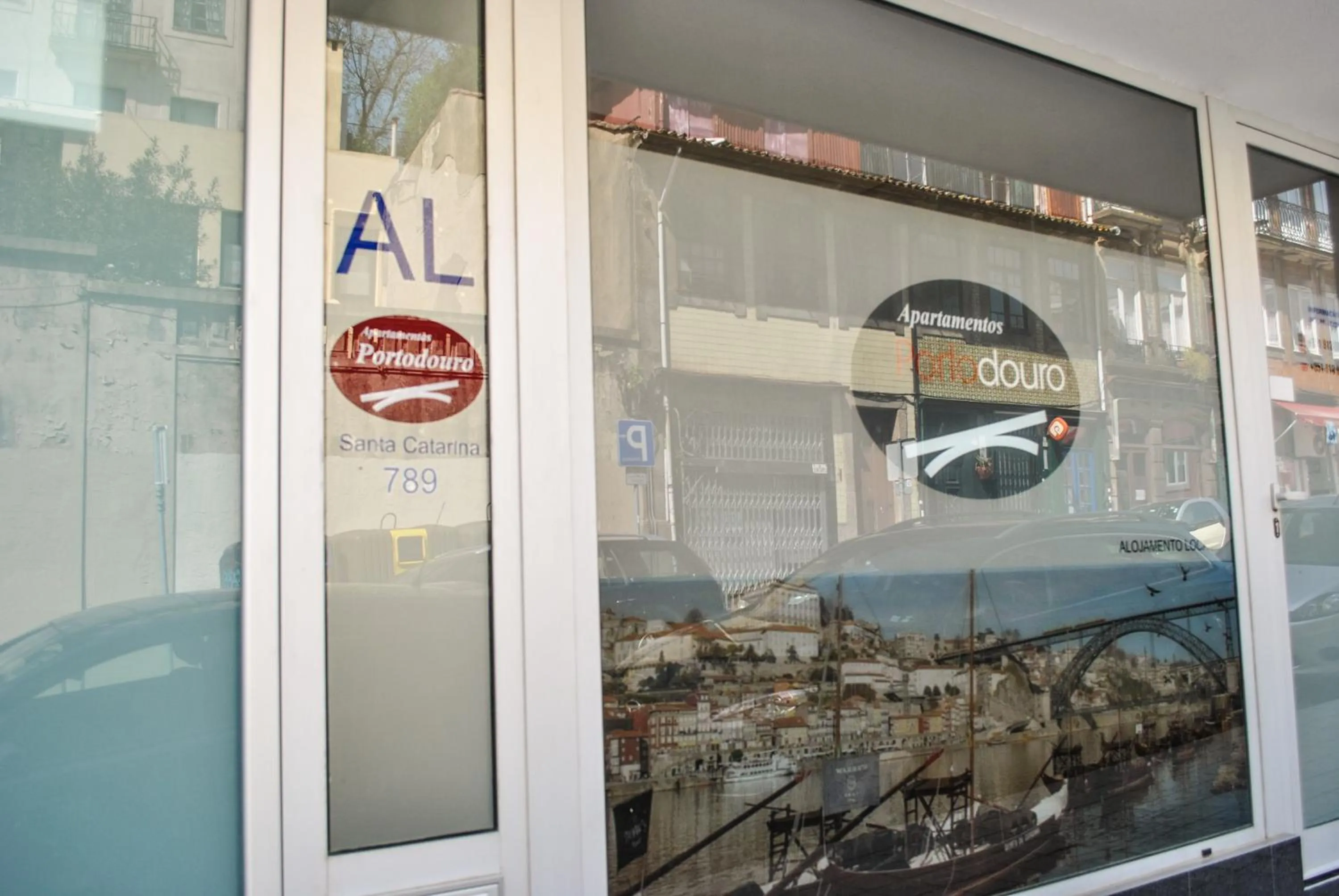 Facade/entrance in Apartamentos Portodouro - Santa Catarina