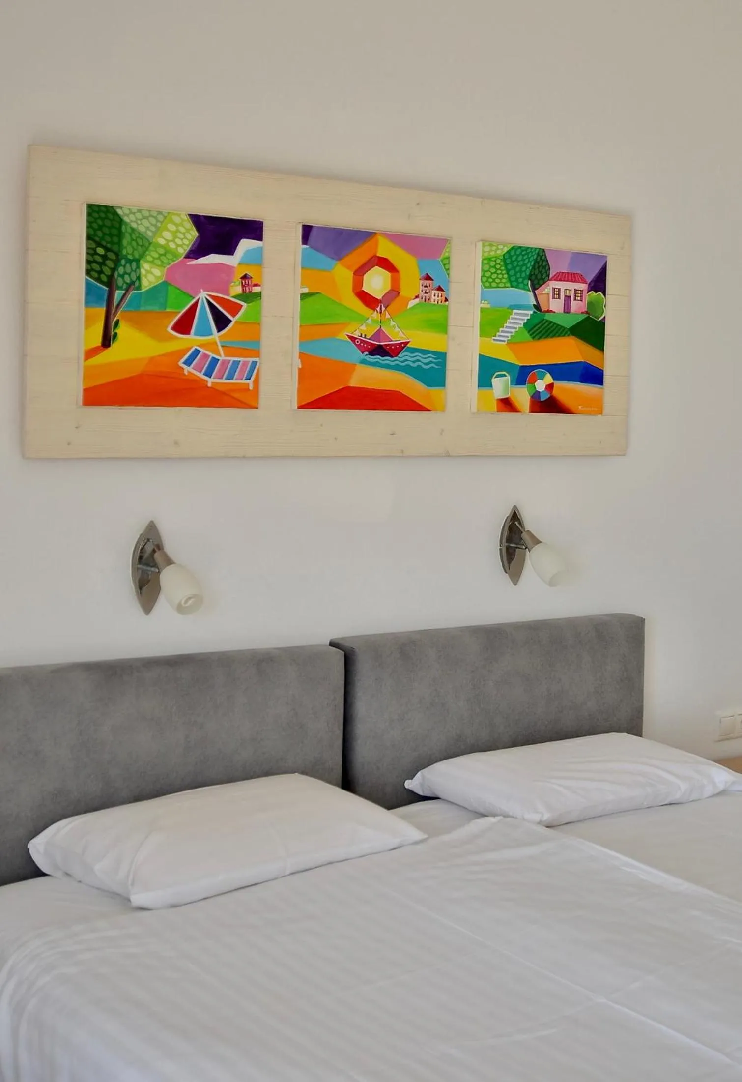 Bed in Anemoni Beach Hotel