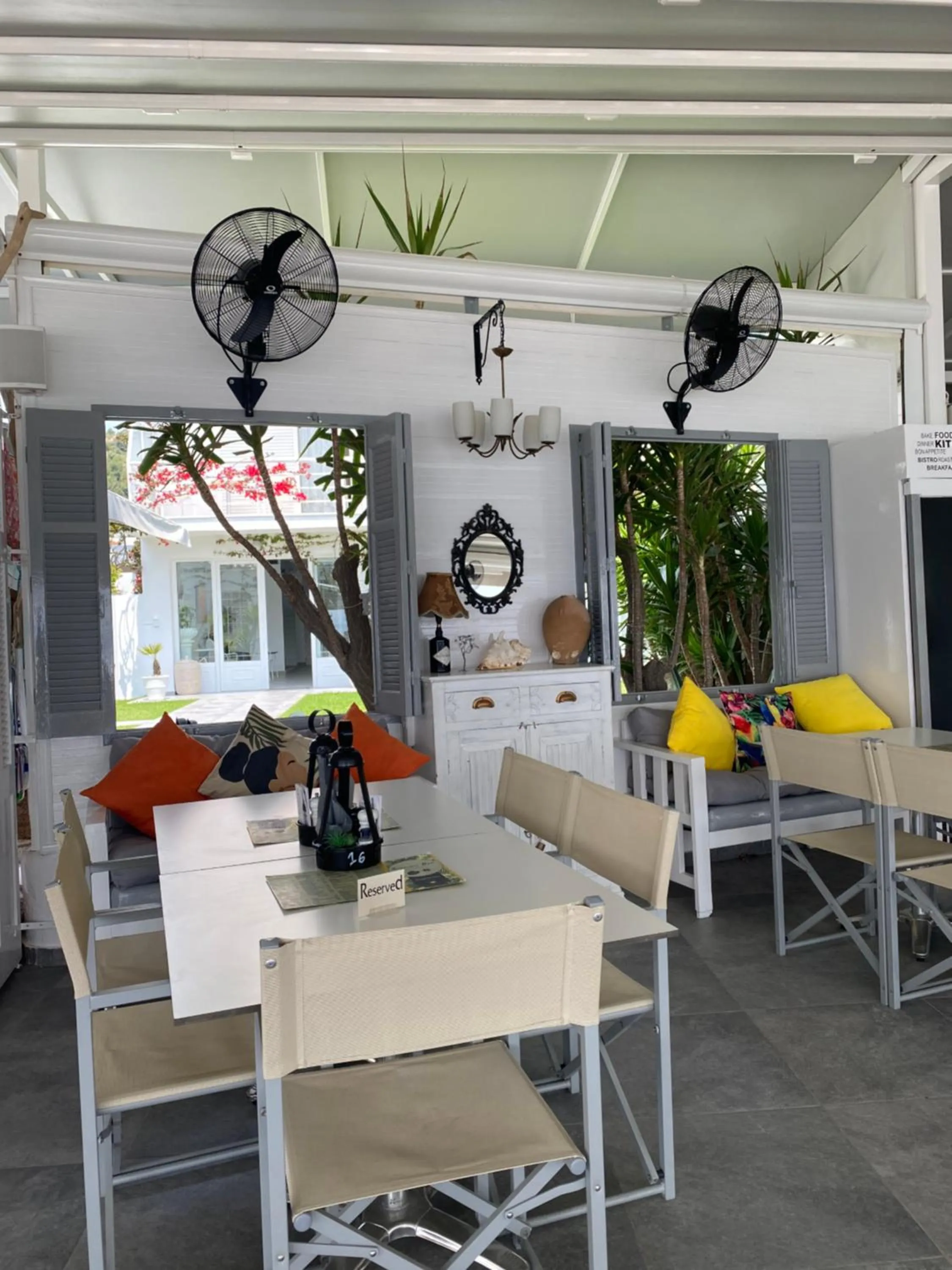 Restaurant/places to eat in Anemoni Beach Hotel