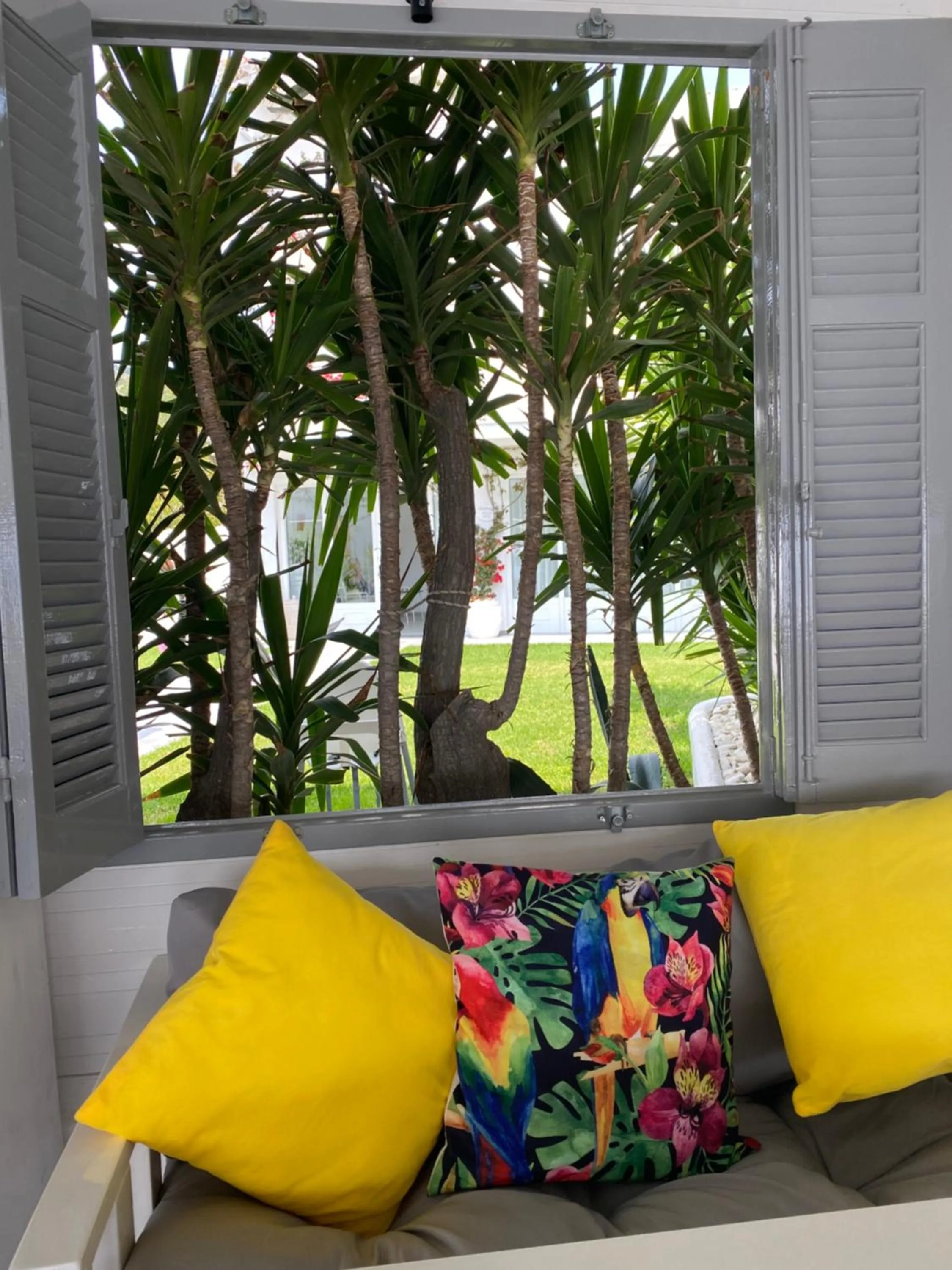 Restaurant/places to eat in Anemoni Beach Hotel