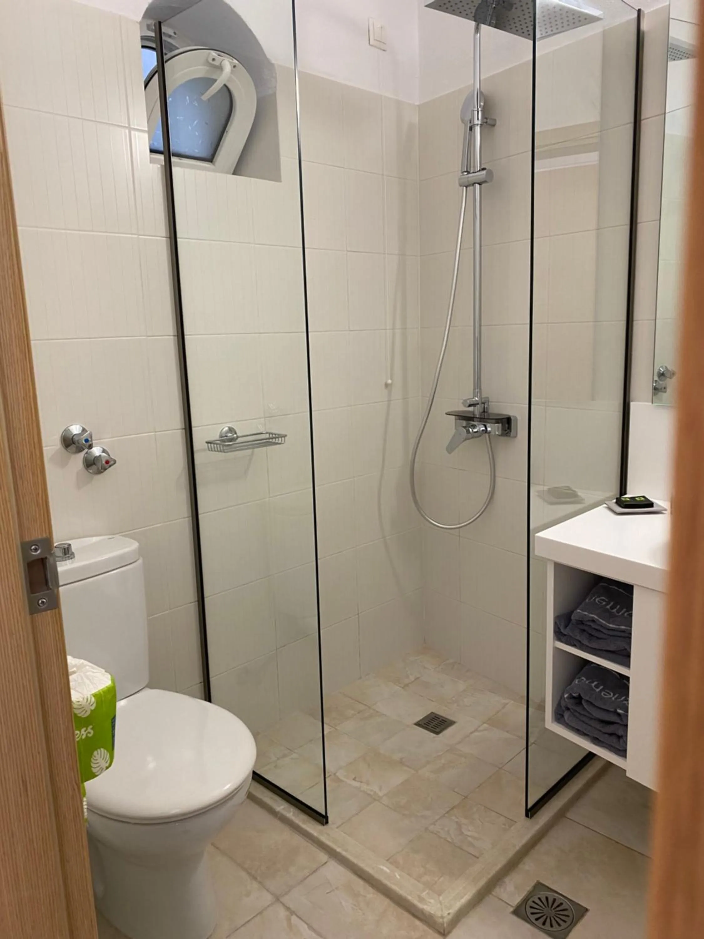 Toilet in Anemoni Beach Hotel