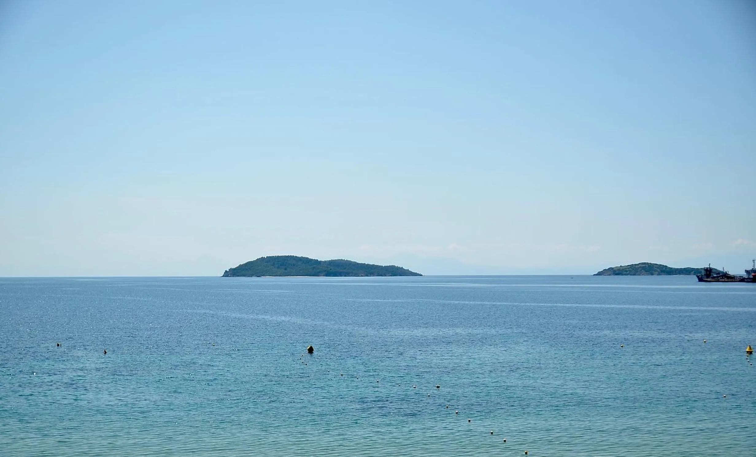 Beach in Anemoni Beach Hotel