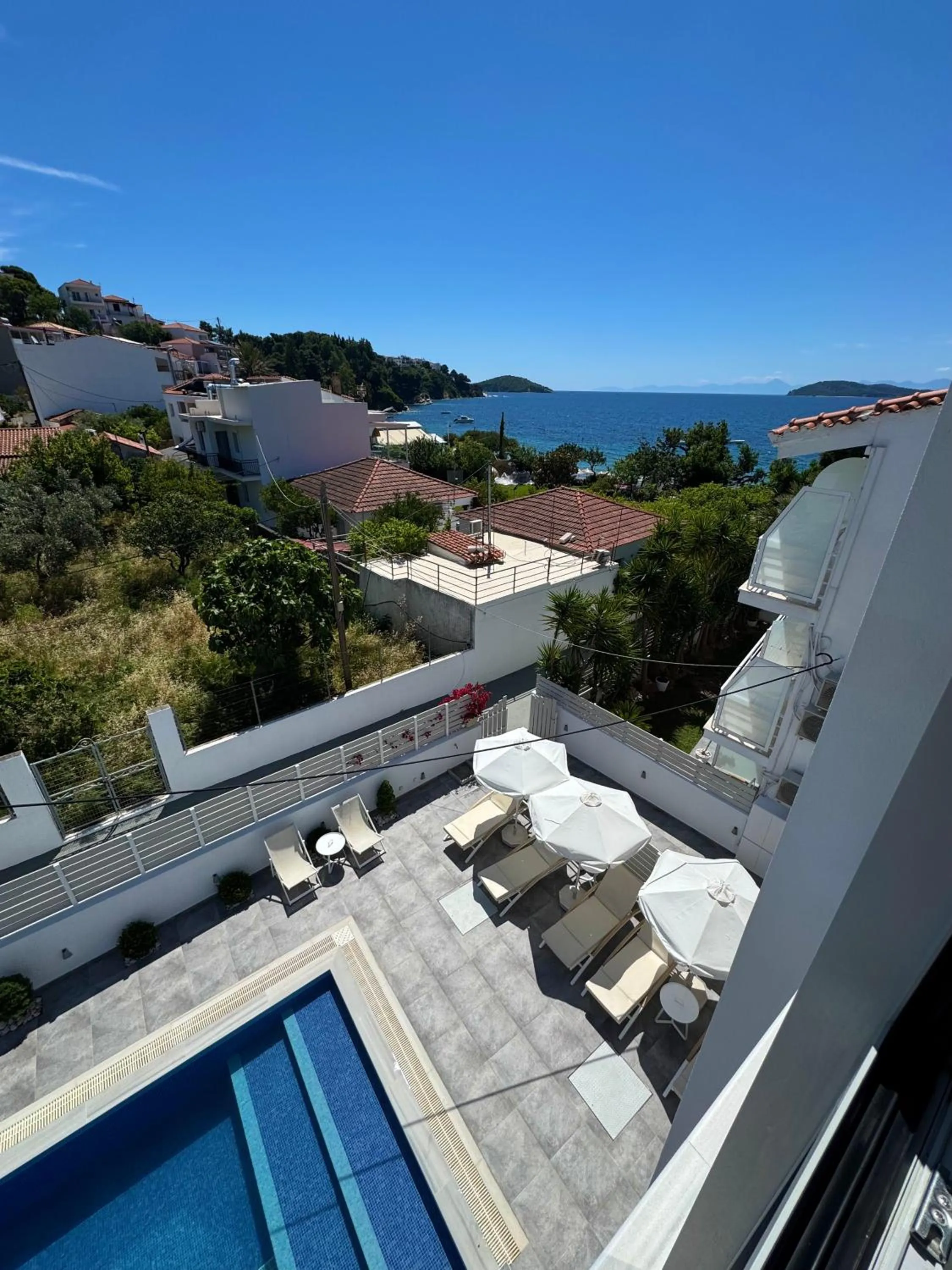 Living room in Anemoni Beach Hotel