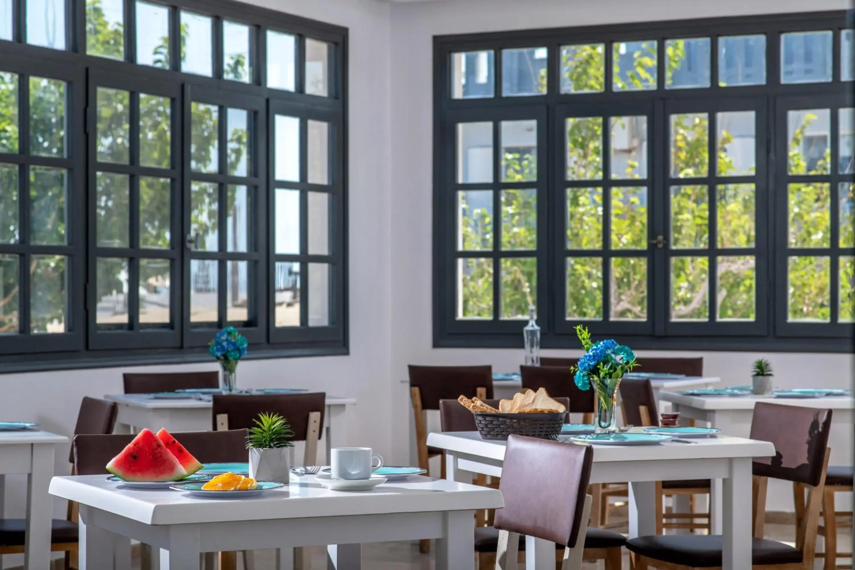 Restaurant/places to eat in Anemos Inn by Estia Restaurant/places to eat in Anemos Inn by Estia