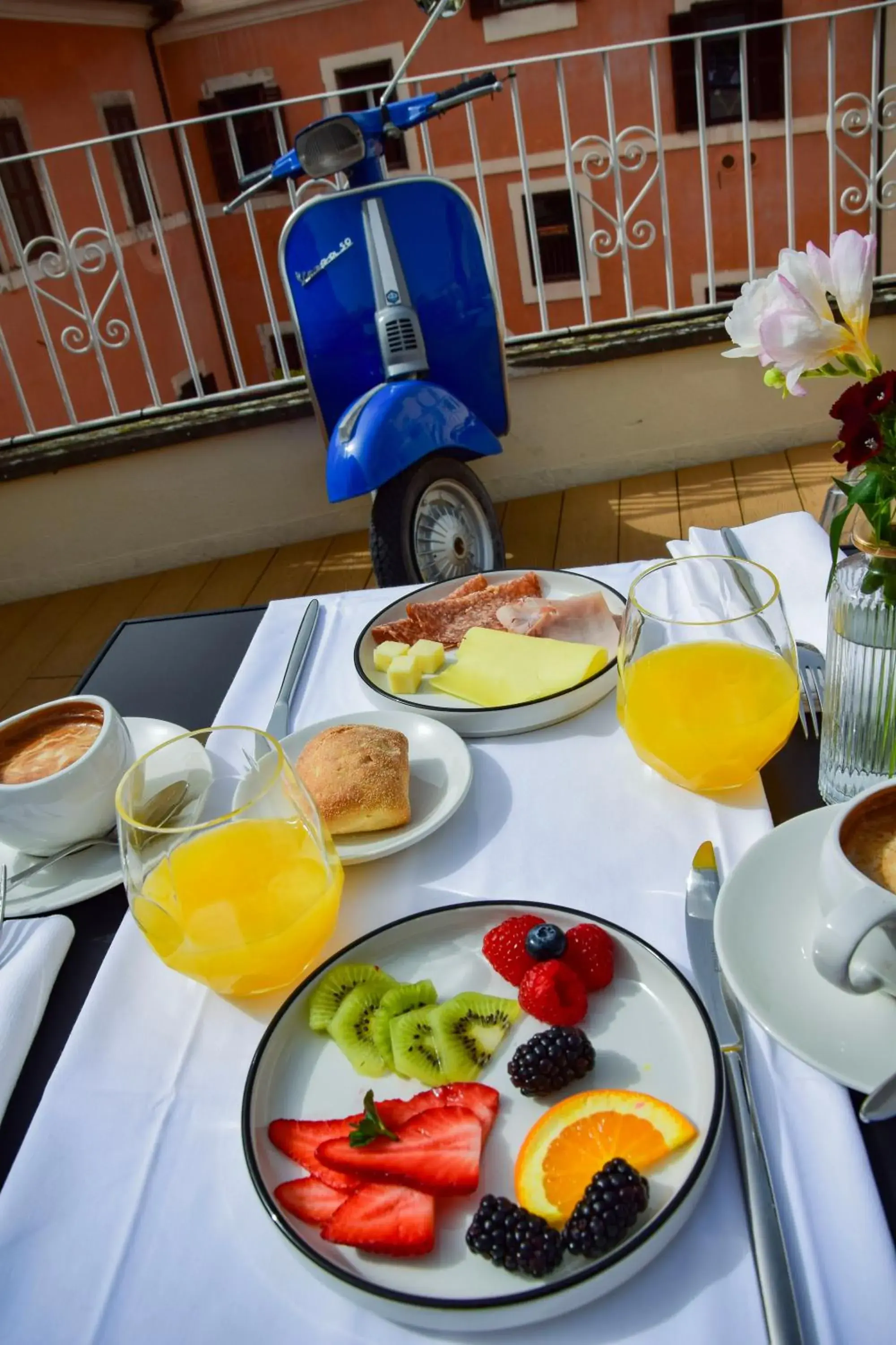 Food and drinks in MyTALE Creative Academy Hotel Food and drinks in MyTALE Creative Academy Hotel