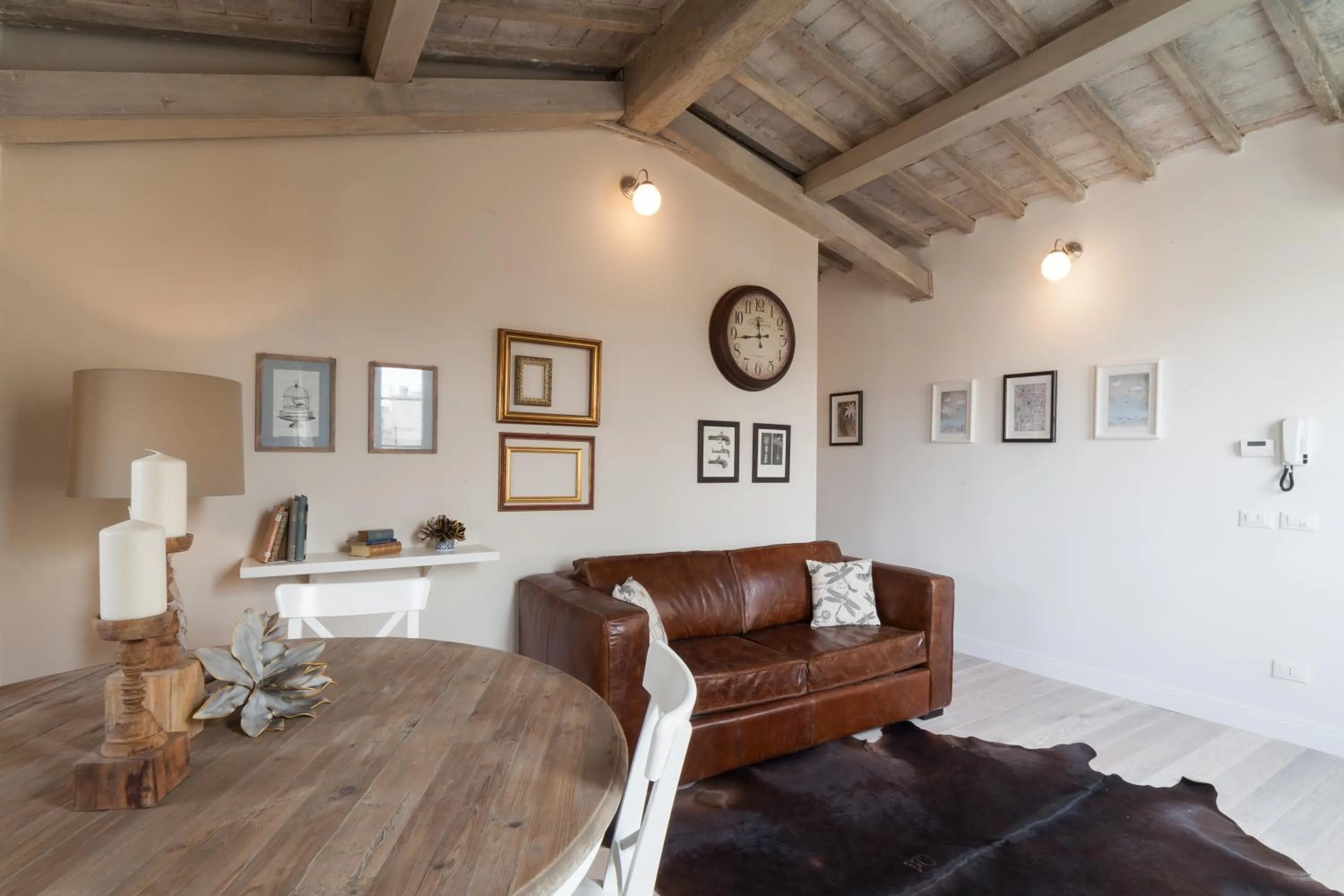 Firenze top-floor flat close to Arno