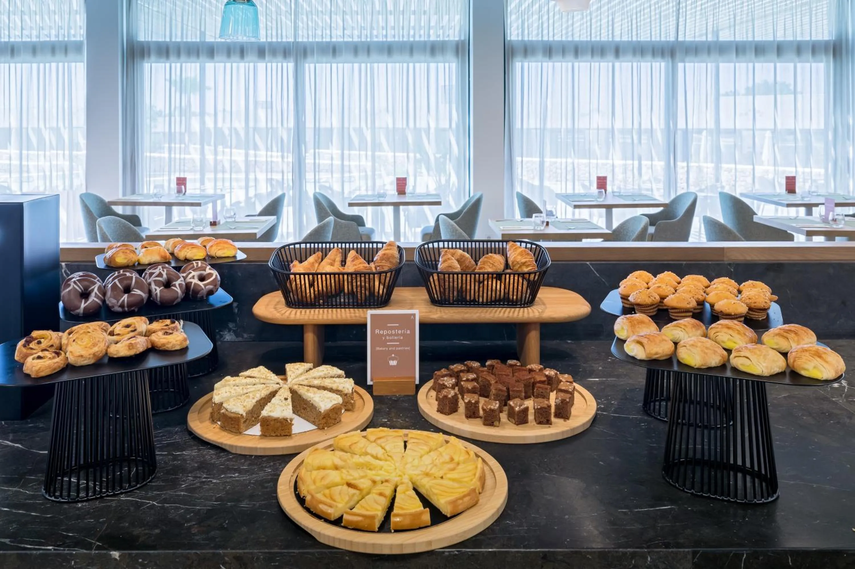 Food in Barceló Nura