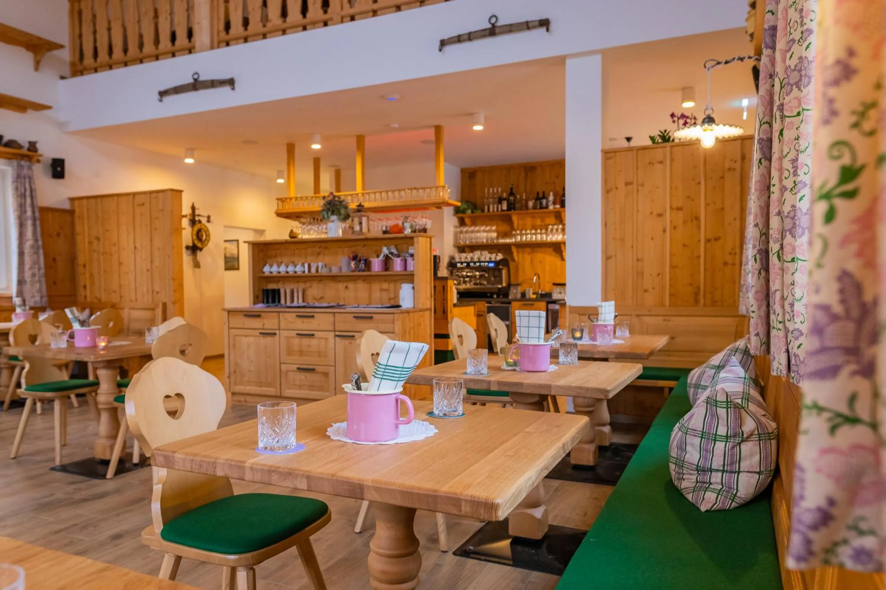 Restaurant/places to eat in Narzissendorf Zloam - Ferien & Abenteuer am Grundlsee