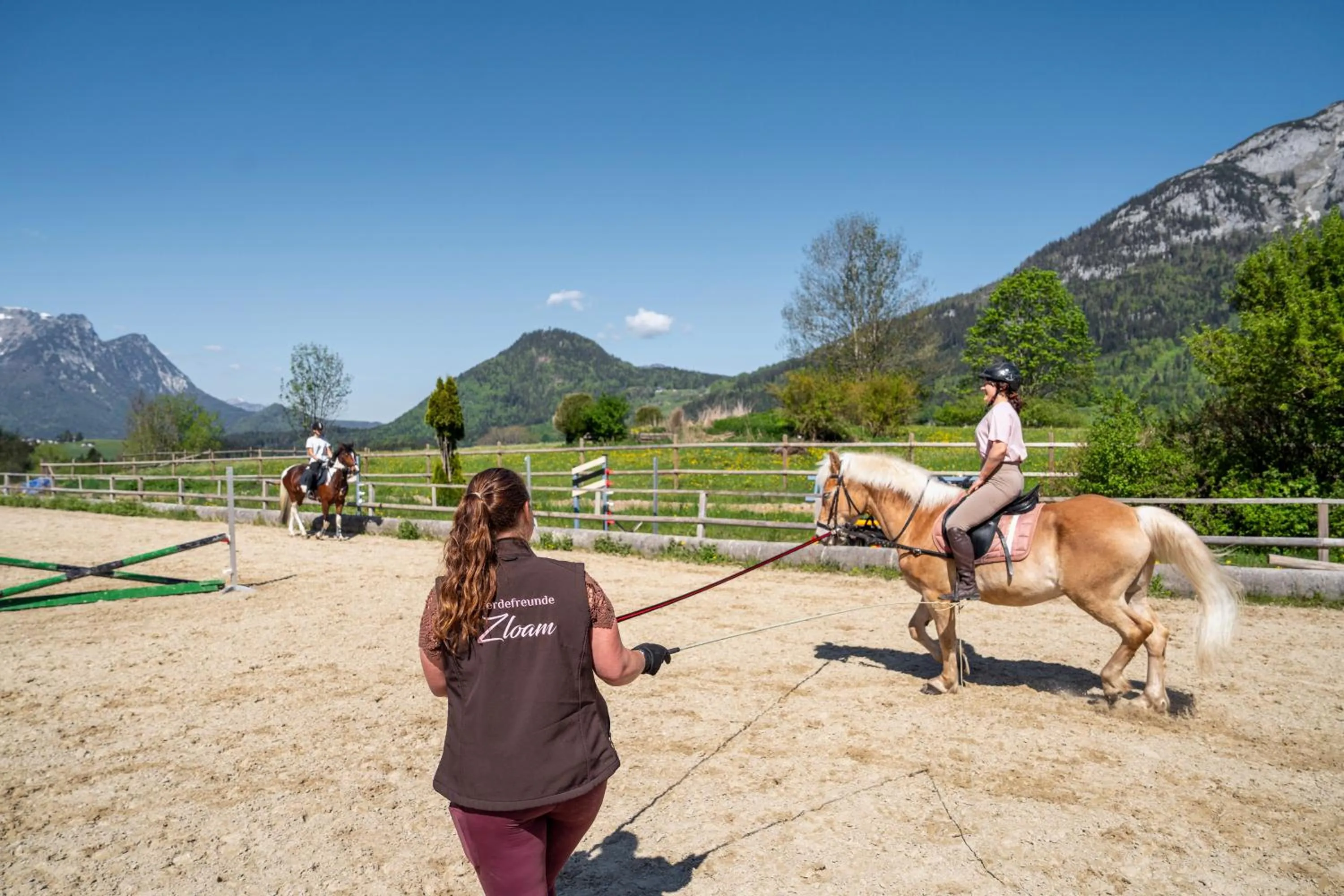 Natural landscape in Narzissendorf Zloam - Ferien & Abenteuer am Grundlsee