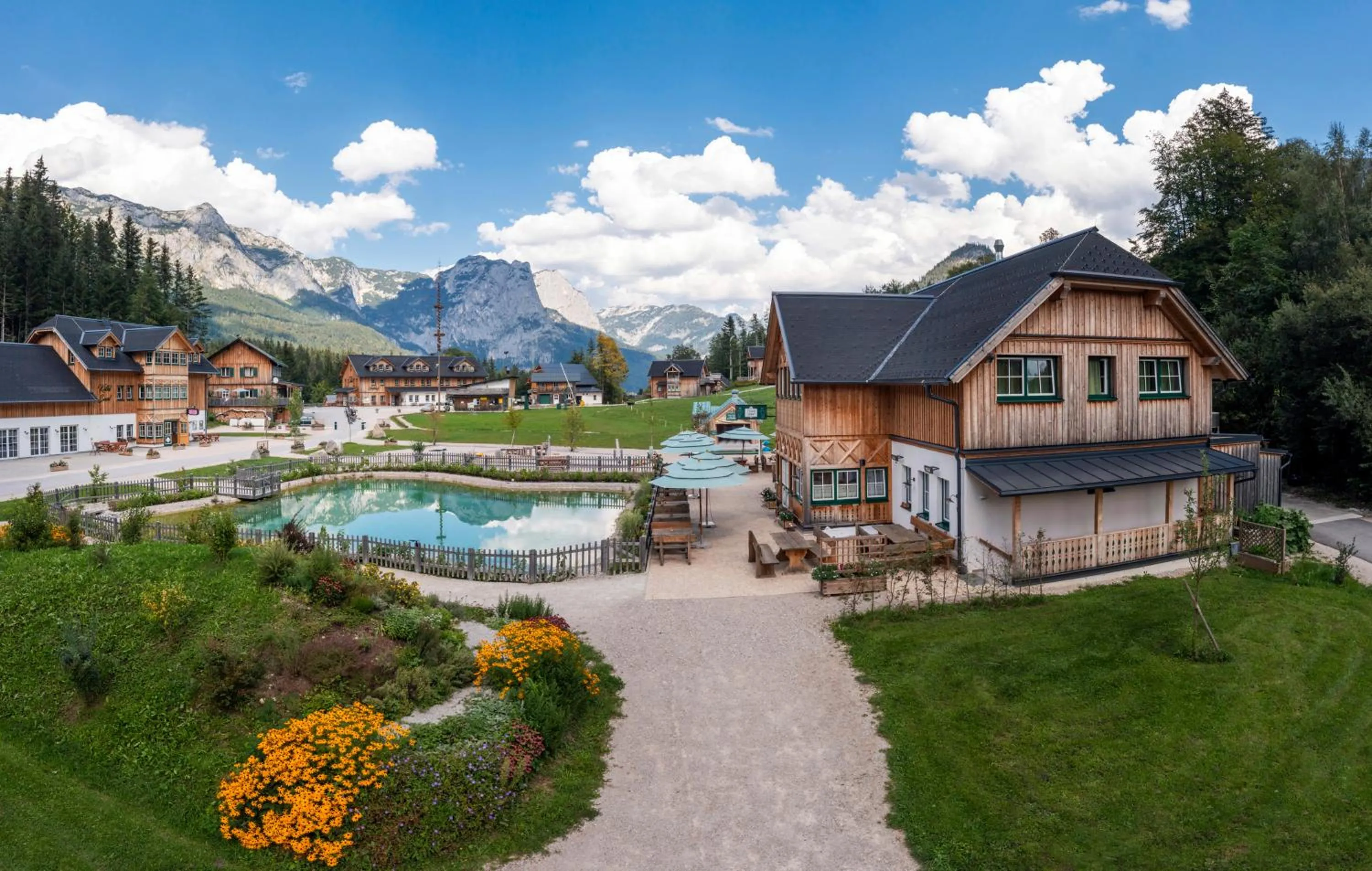 Property building in Narzissendorf Zloam - Ferien & Abenteuer am Grundlsee