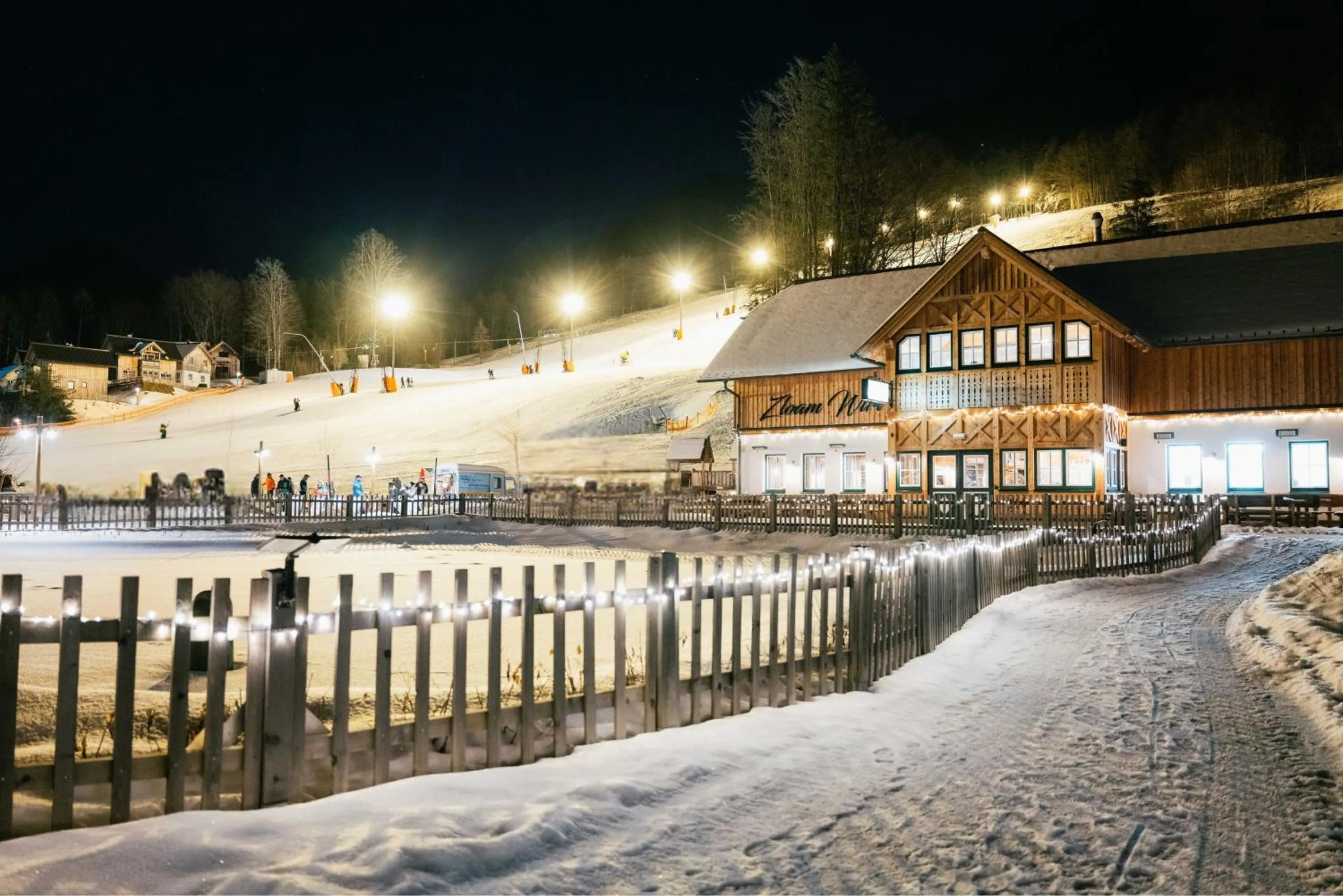 Restaurant/places to eat in Narzissendorf Zloam - Ferien & Abenteuer am Grundlsee