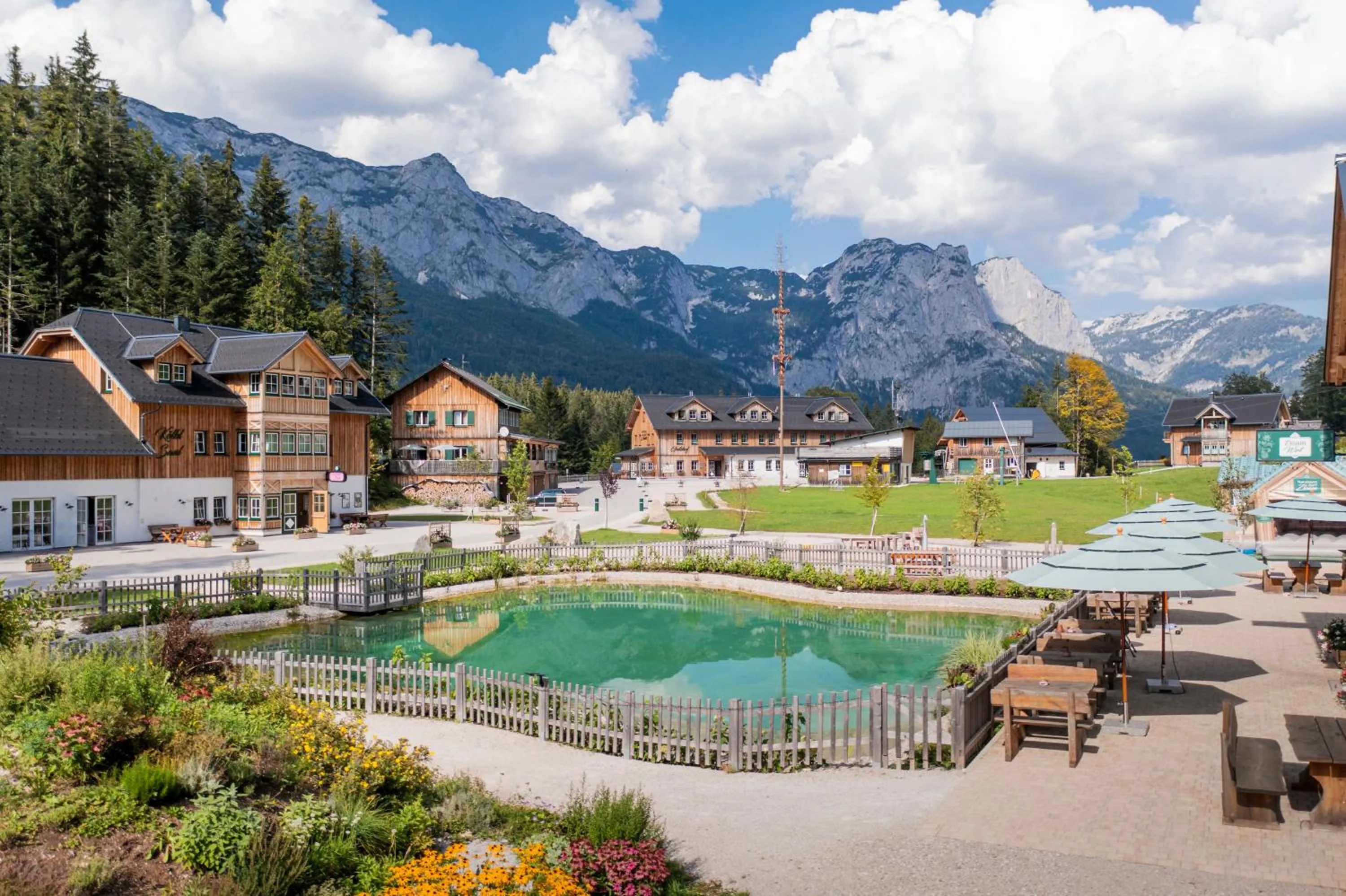 Property building in Narzissendorf Zloam - Ferien & Abenteuer am Grundlsee