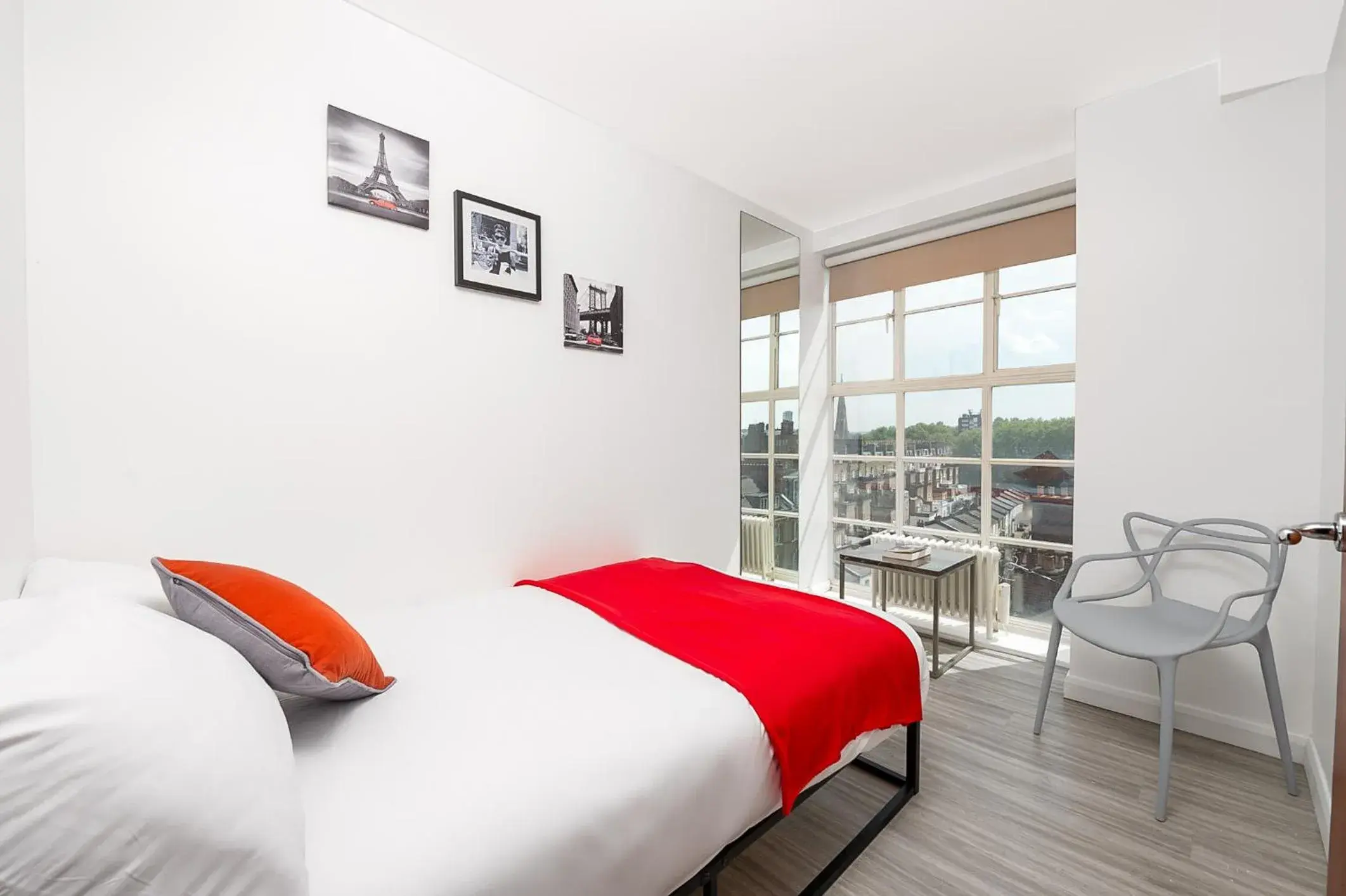 Bedroom, Bed in Roland House Bedroom, Bed in Roland House