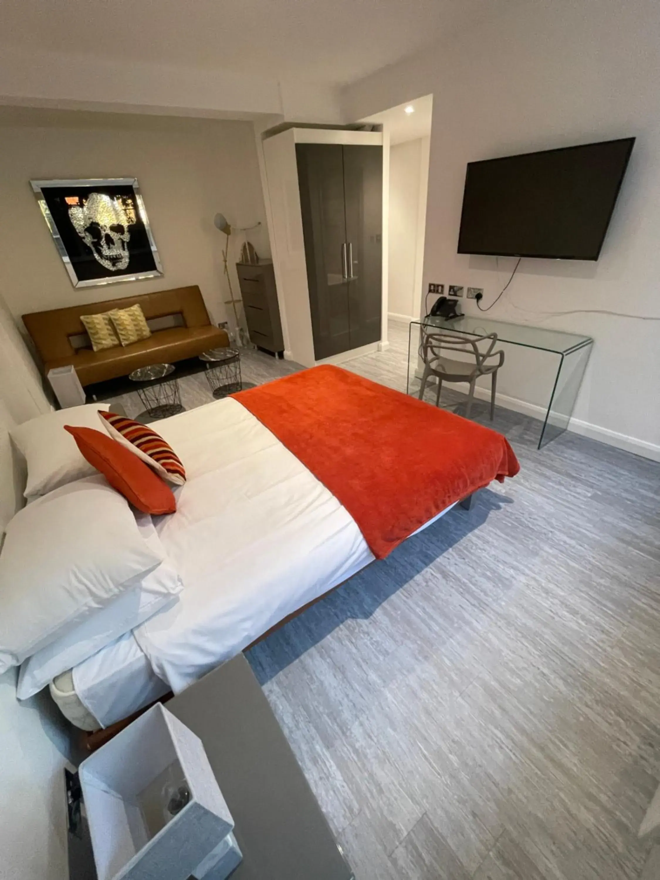 Bedroom, Bed in Roland House Bedroom, Bed in Roland House