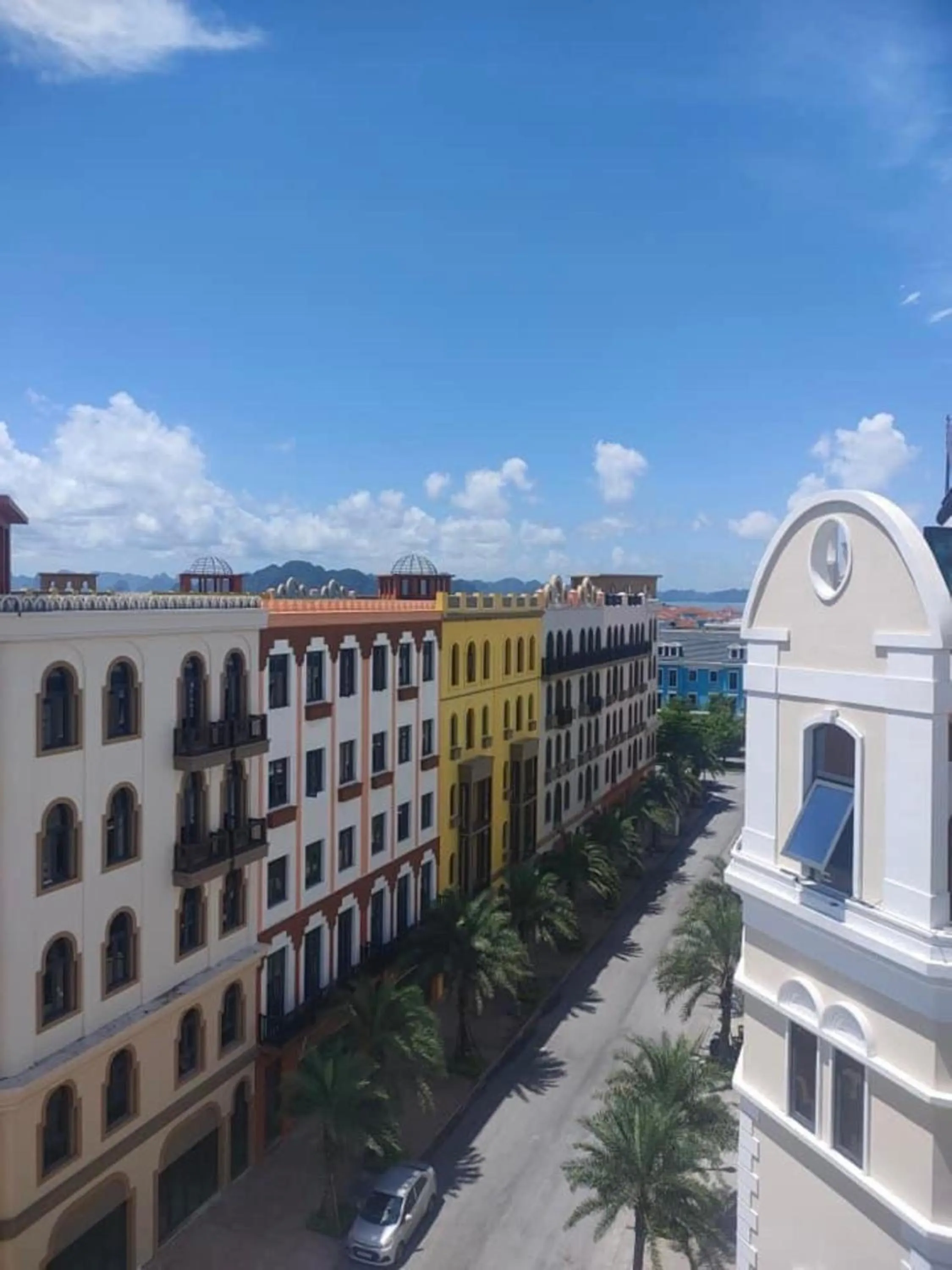 Property building in VĨNH KHANG HẠ LONG HOTEL