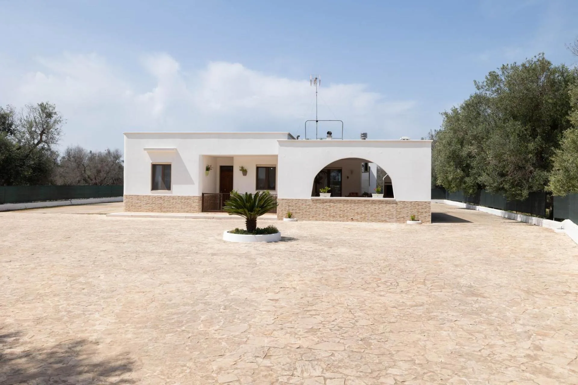 VILLA LAURA