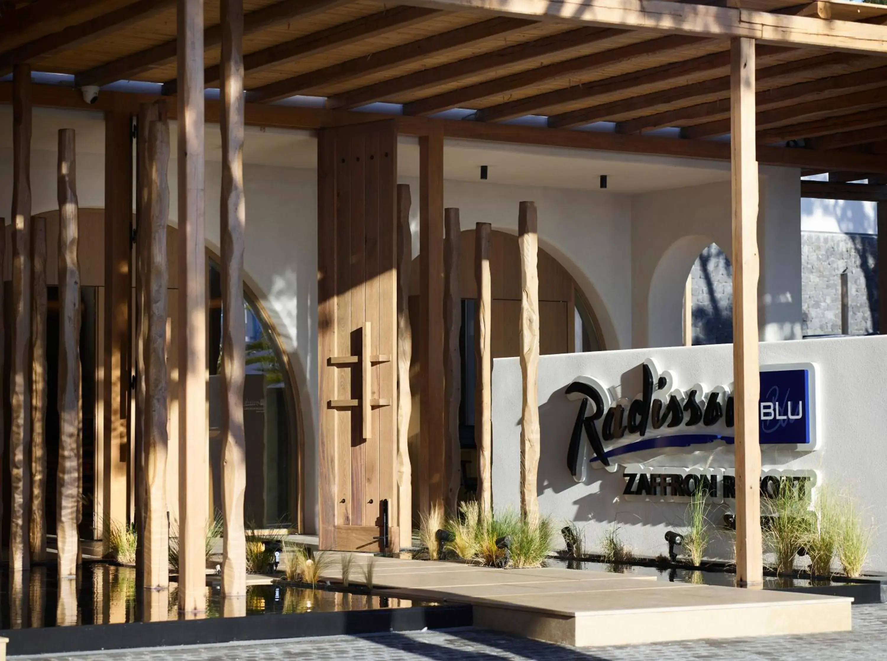 Facade/entrance in Radisson Blu Zaffron Resort, Santorini Facade/entrance in Radisson Blu Zaffron Resort, Santorini