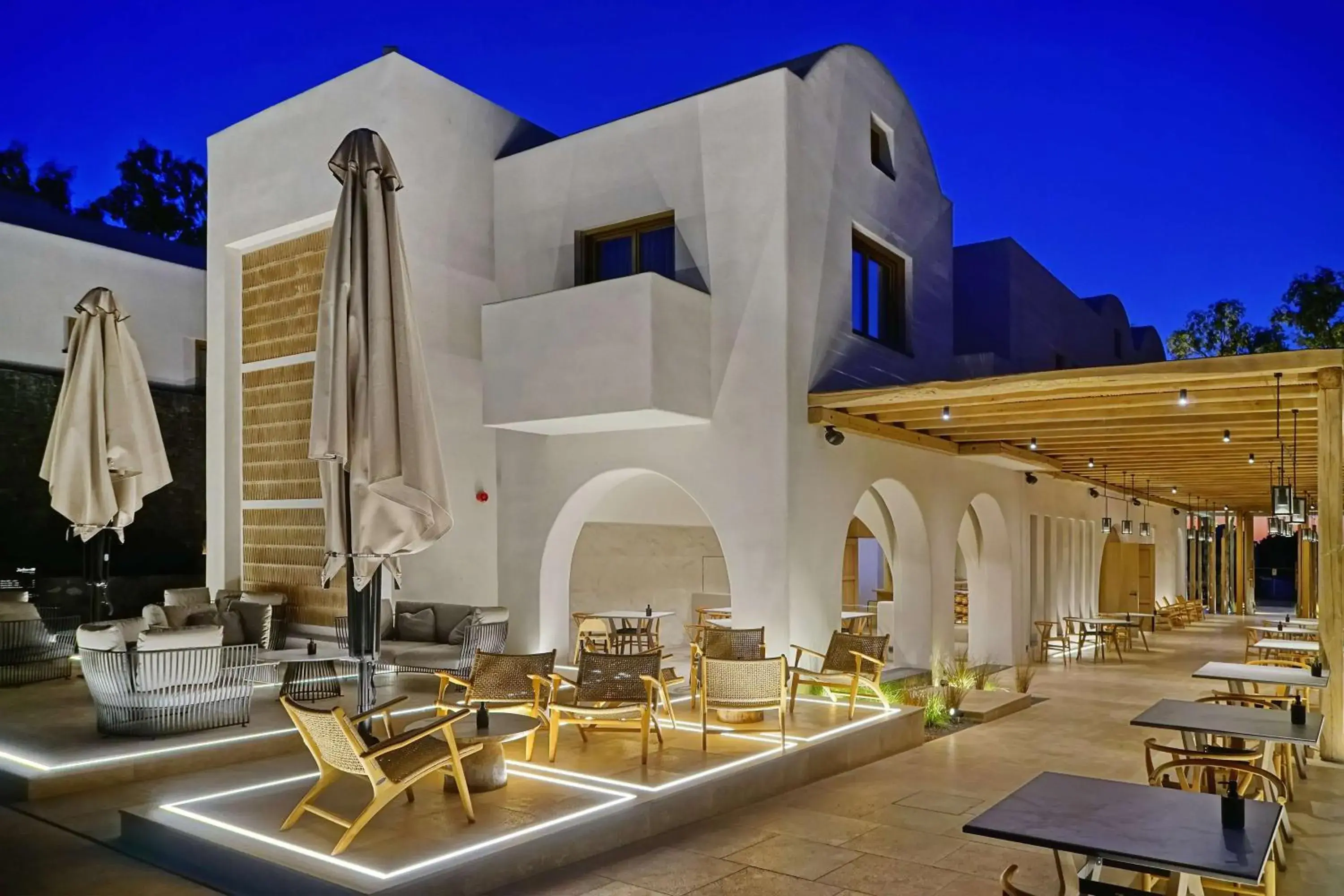 Restaurant/places to eat in Radisson Blu Zaffron Resort, Santorini Restaurant/places to eat in Radisson Blu Zaffron Resort, Santorini