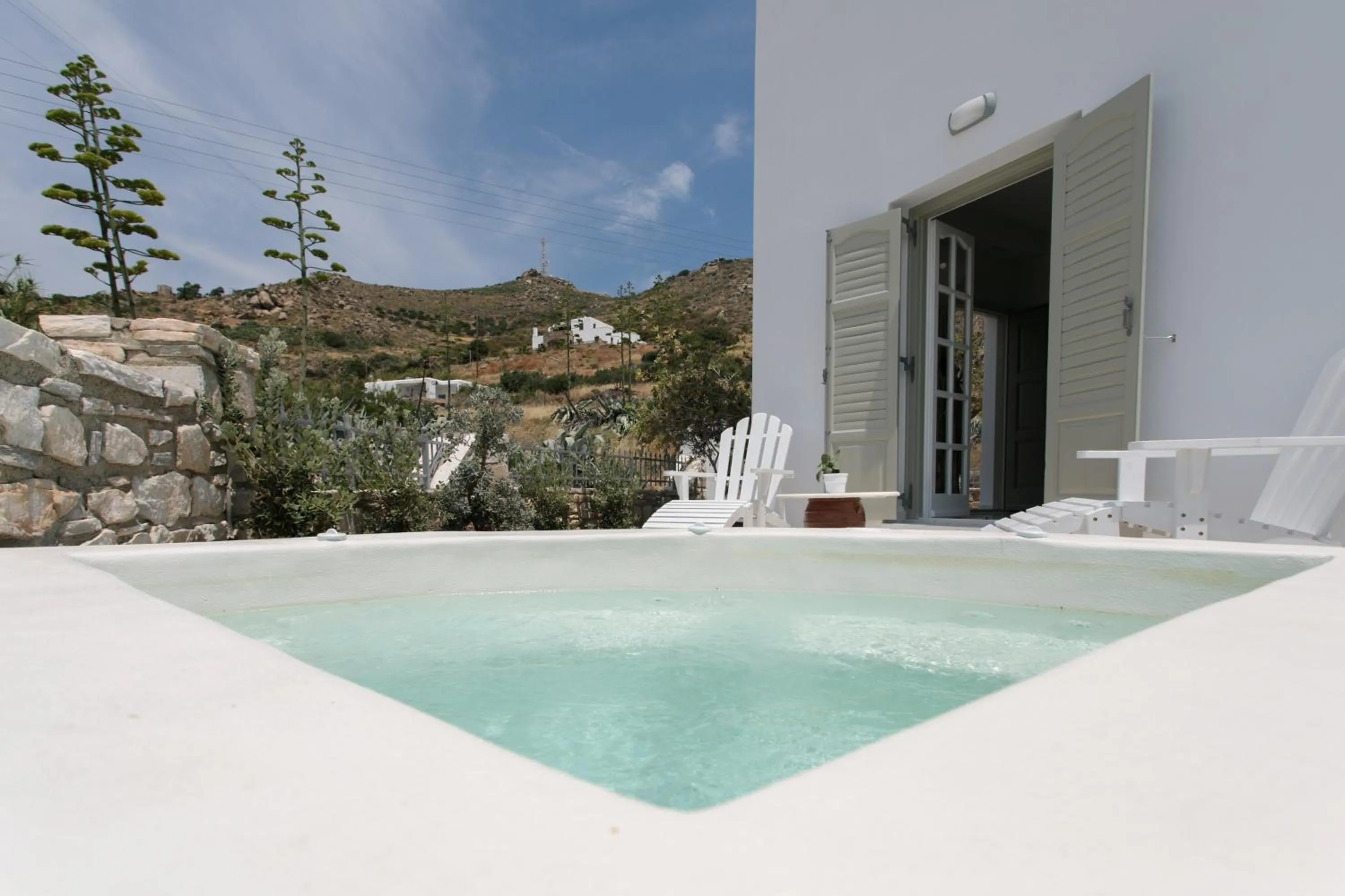 Hot Tub in Aeolos Villas Sustainable Living