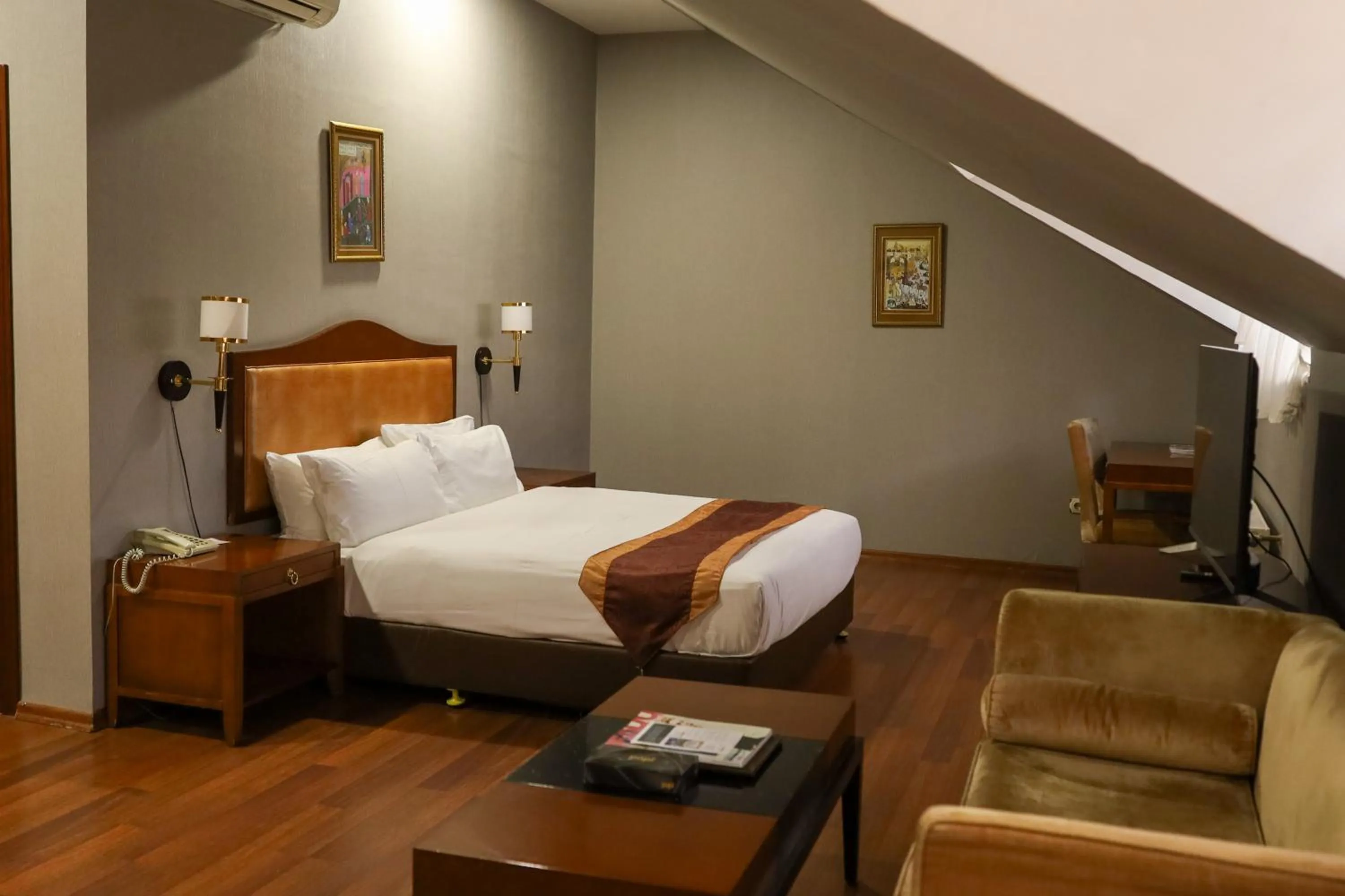 Bedroom, Bed in Sheki Palace Hotel