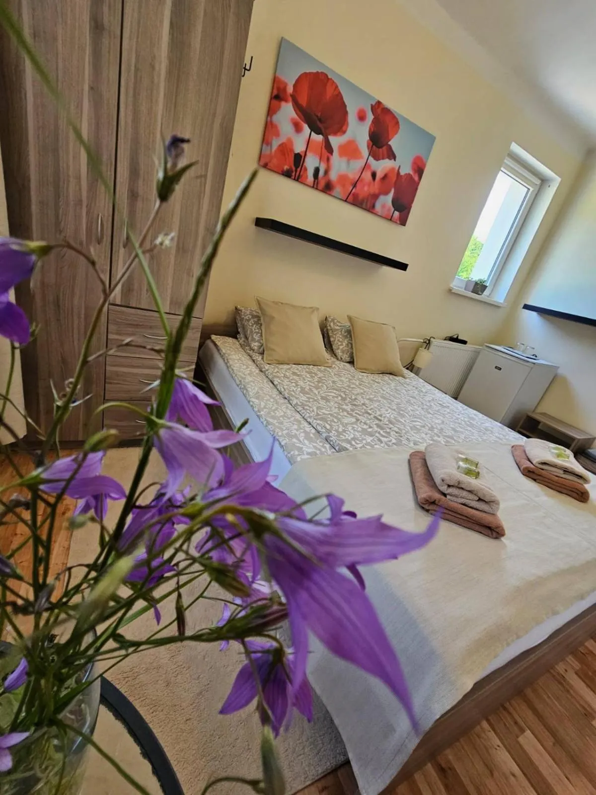 Bed in Villa Paradajs - ubytovanie pri jazere