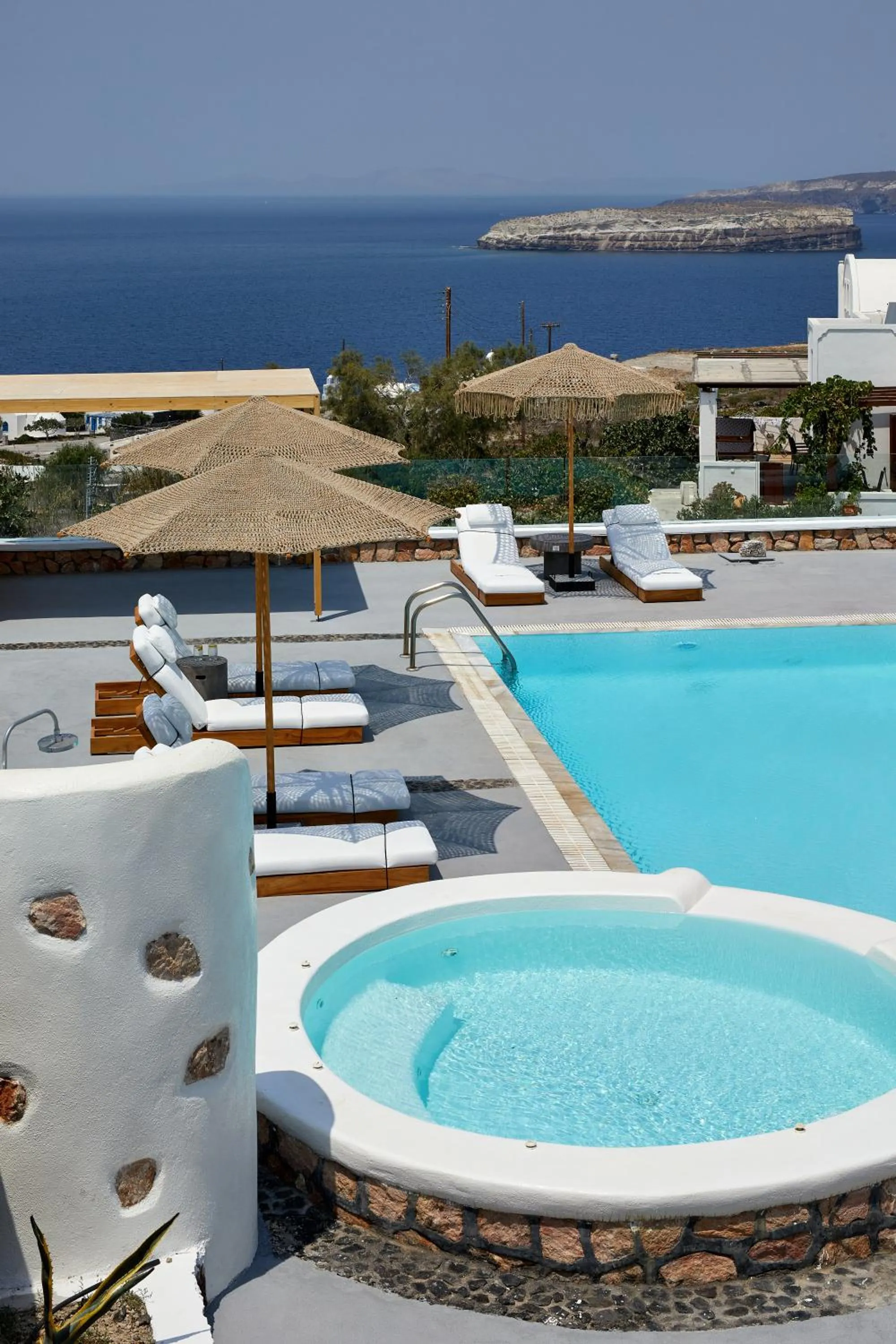 Swimming pool in Symmetry Suites