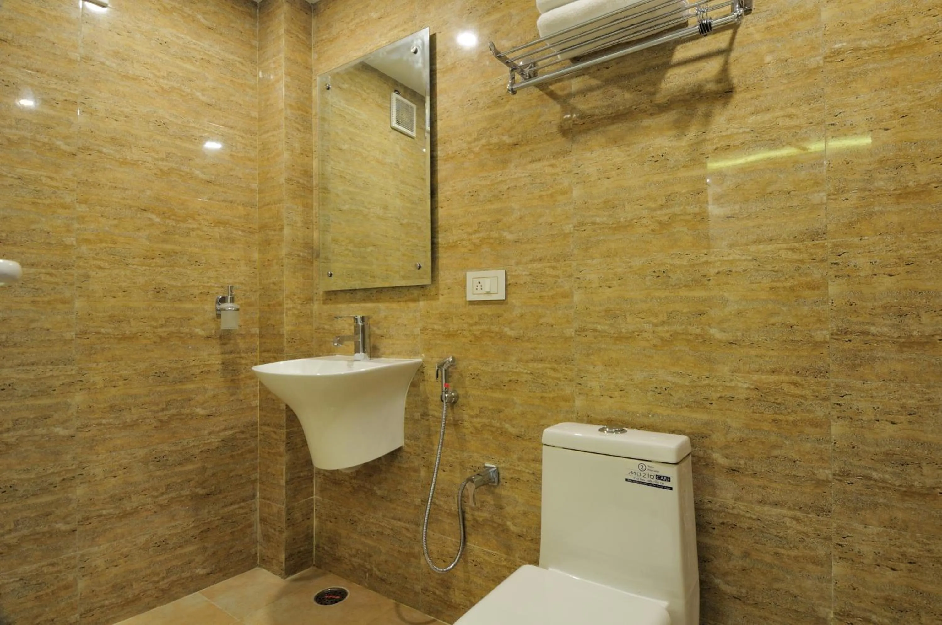 Toilet in The Yuvraj By LIVIQ