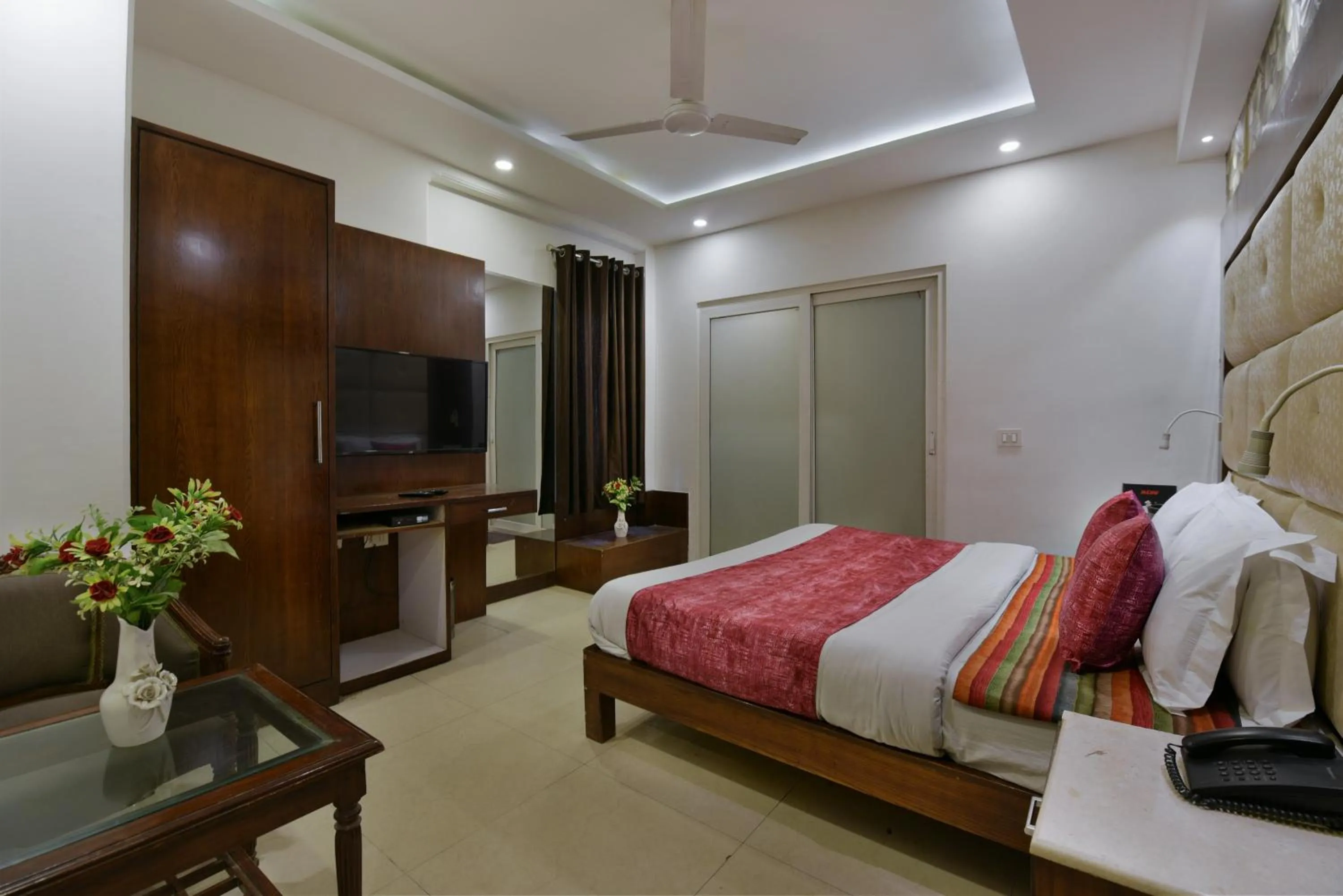 View (from property/room), Bed in The Yuvraj By LIVIQ