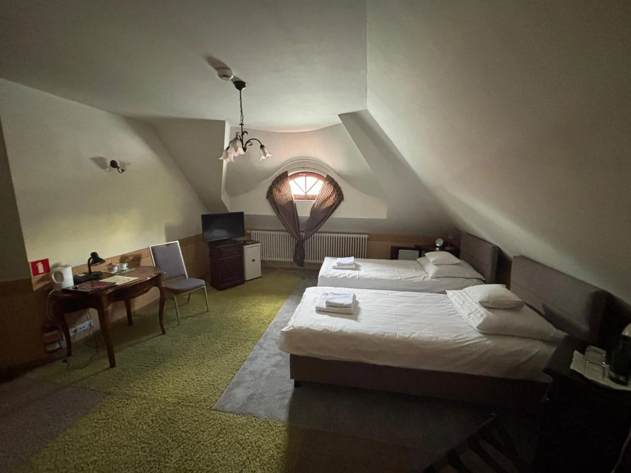 Bed in Hotel Pałacyk Konin