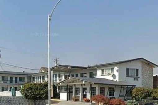 Property building in Downtown Inn