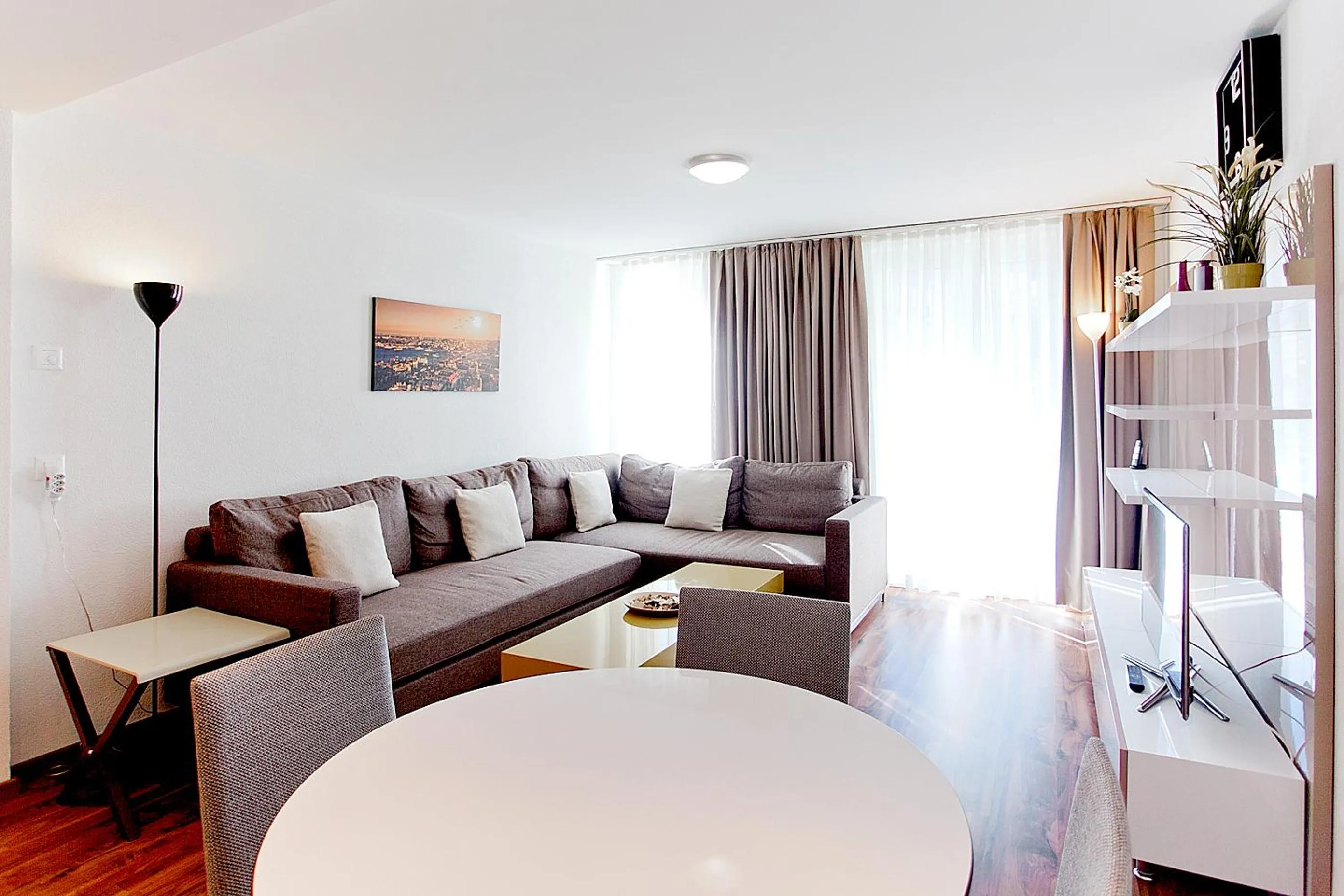 Living room in Premium Apartments by Livingdowntown