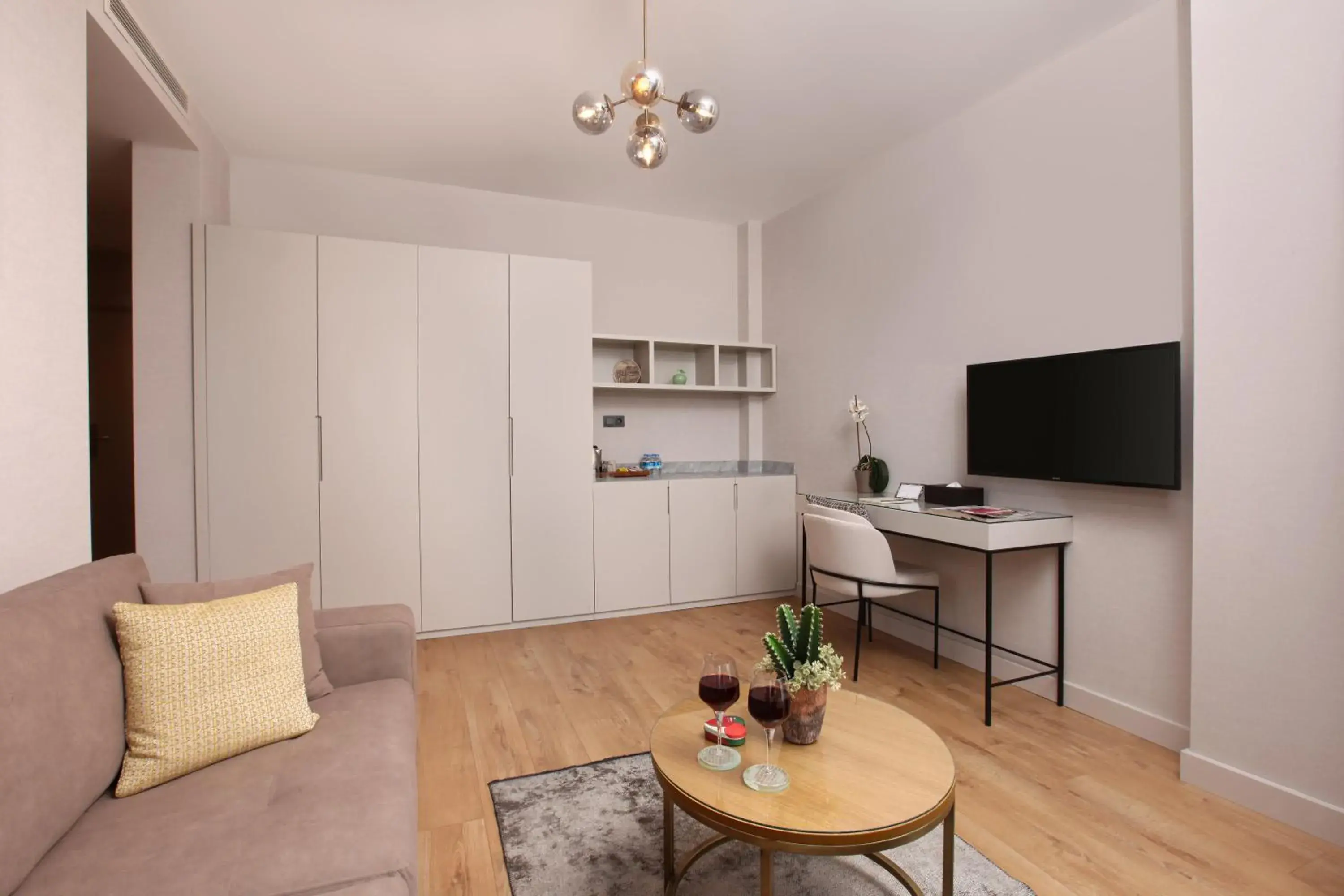 Living room in The Pearl Suites Living room in The Pearl Suites