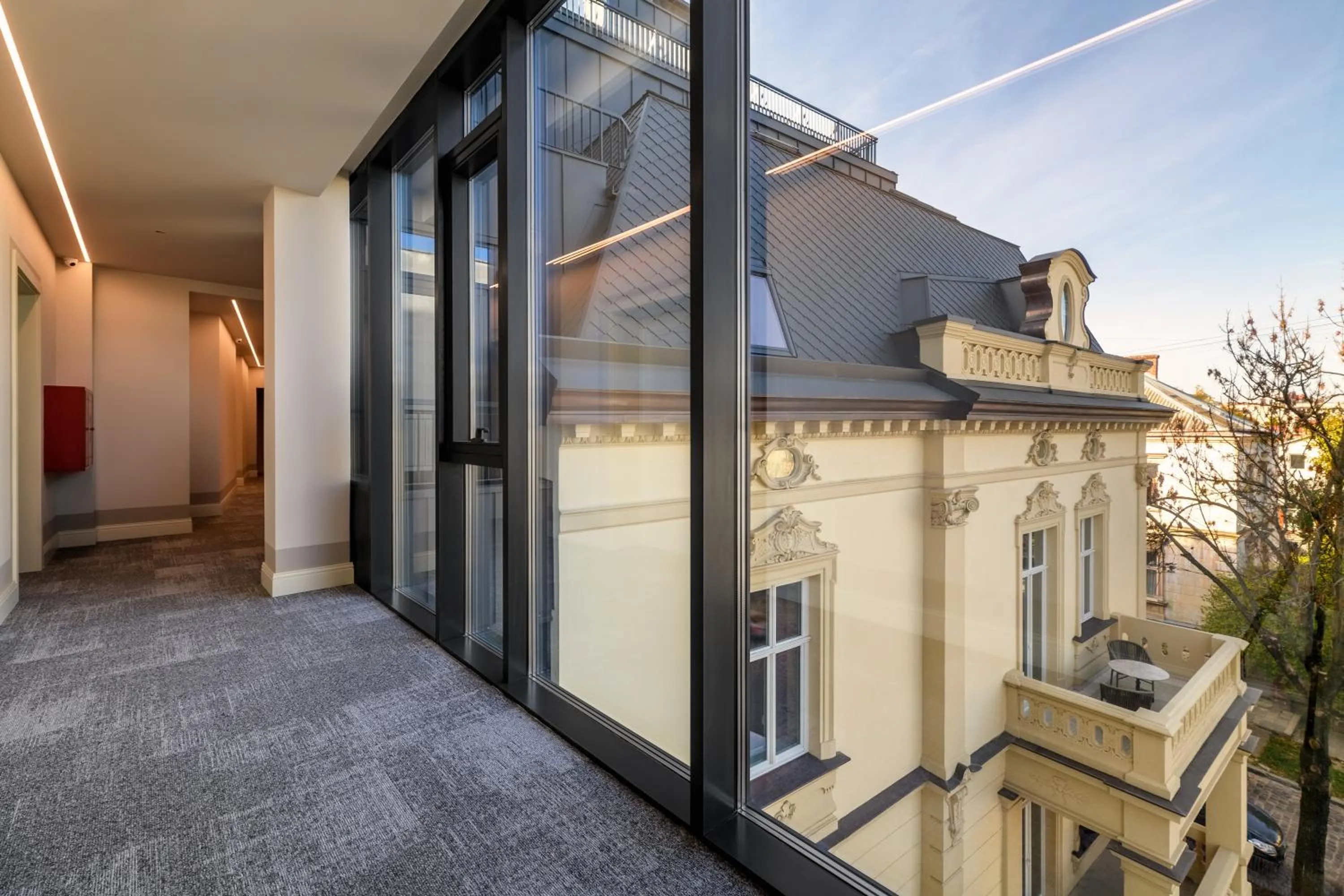 Property building in Maestral